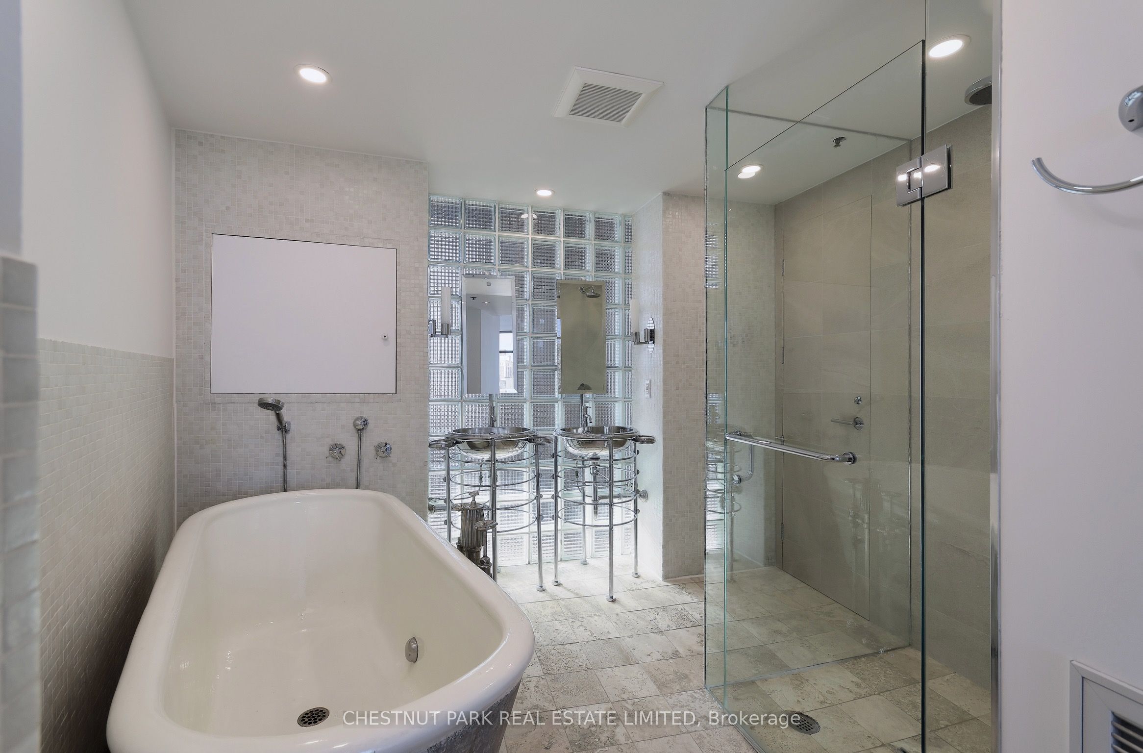 1 Columbus Avenue 402 Property Photo 19