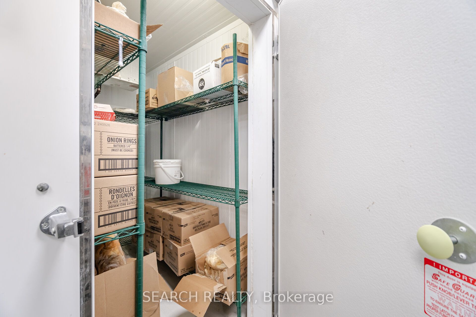 1900 Fowler Drive Property Photo 14