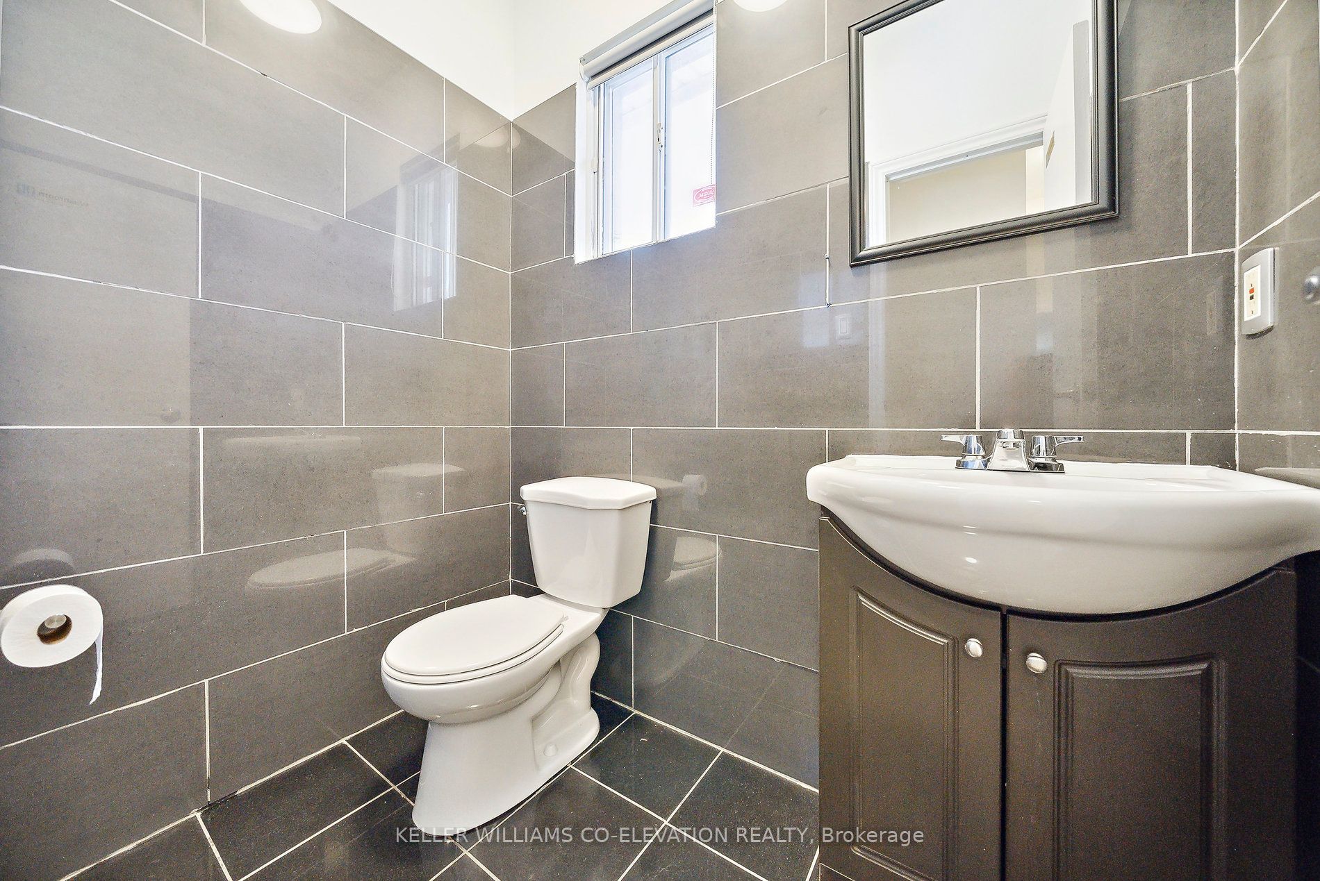 681 Scarlett Road Property Photo 16