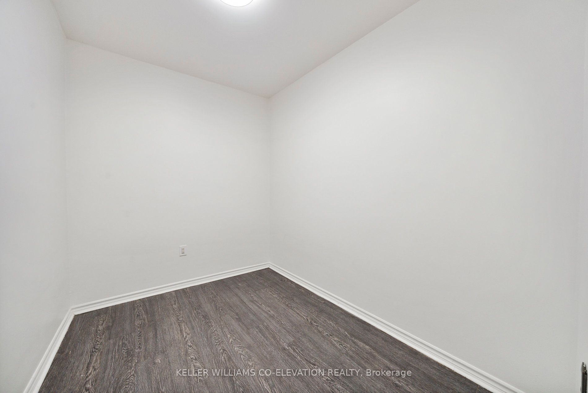 681 Scarlett Road Property Photo 22