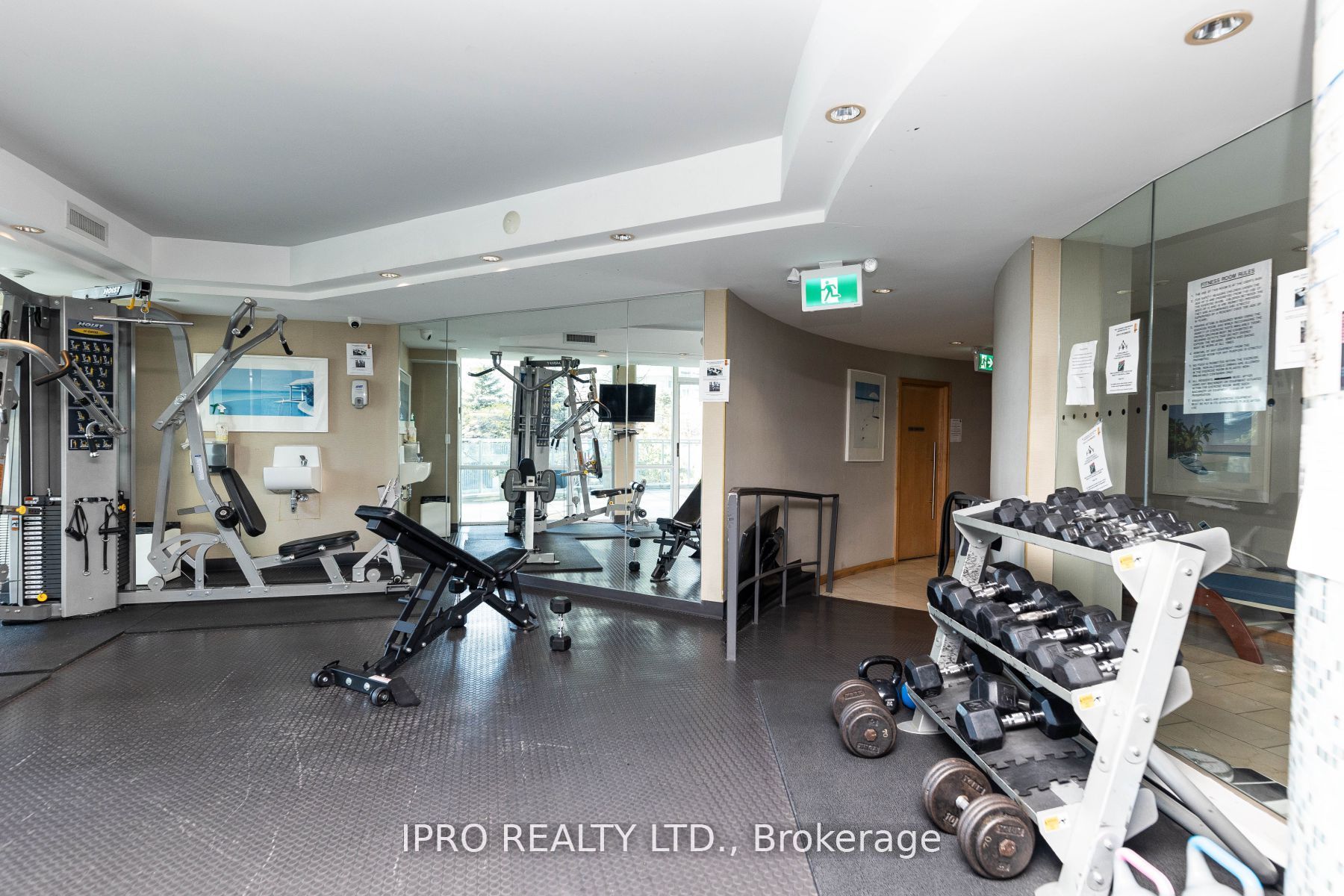 #513 - 3939 Duke Of York Boulevard Property Photo 31