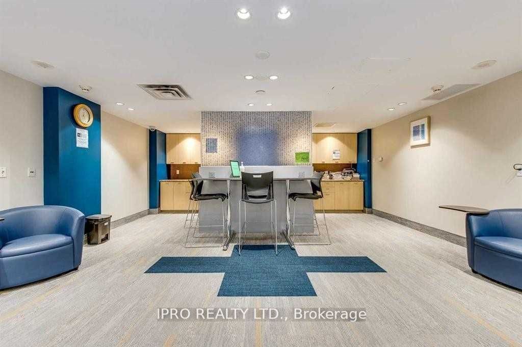 #513 - 3939 Duke Of York Boulevard Property Photo 34