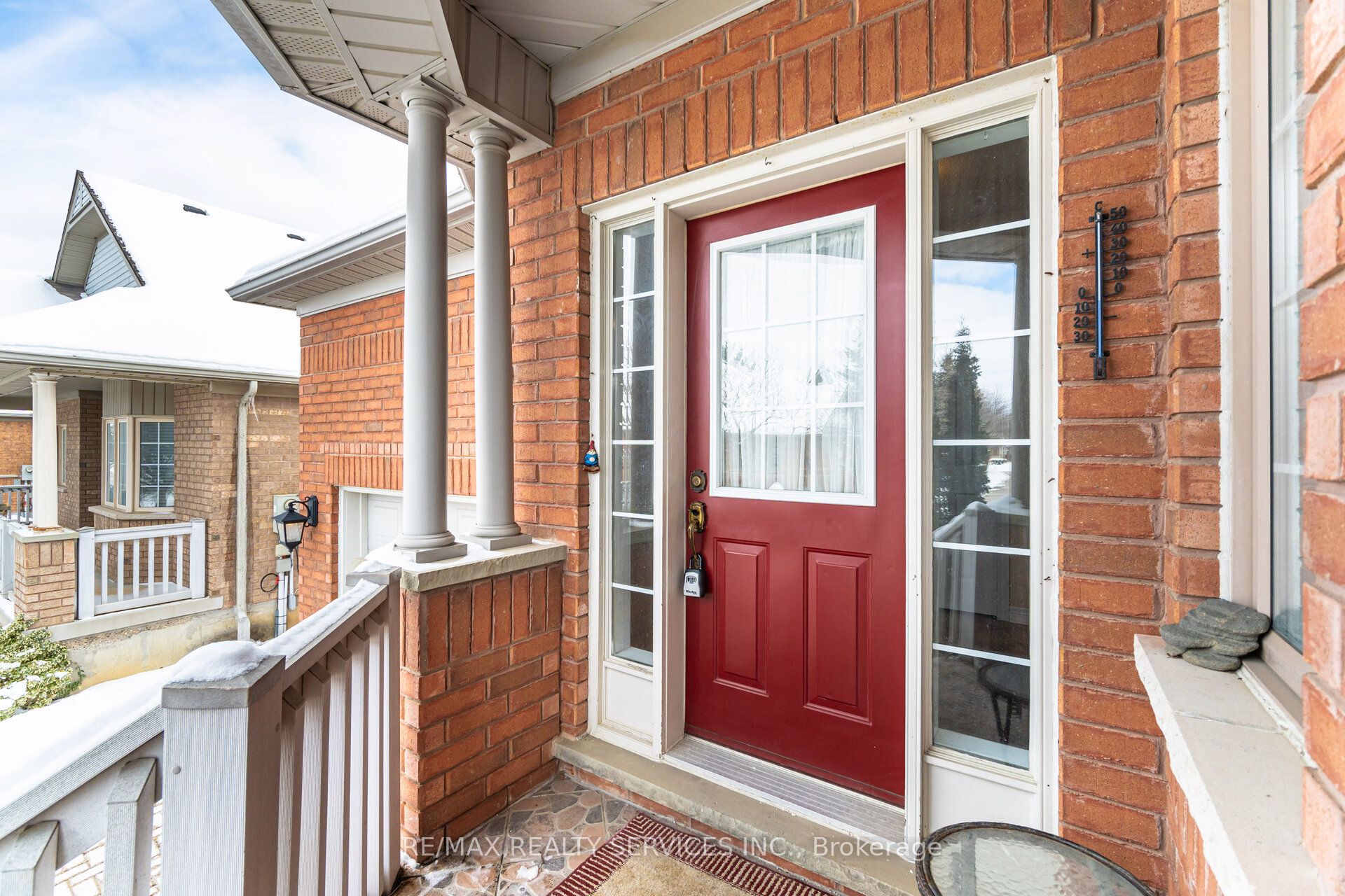 10 Orchard Park Gate Property Photo 4