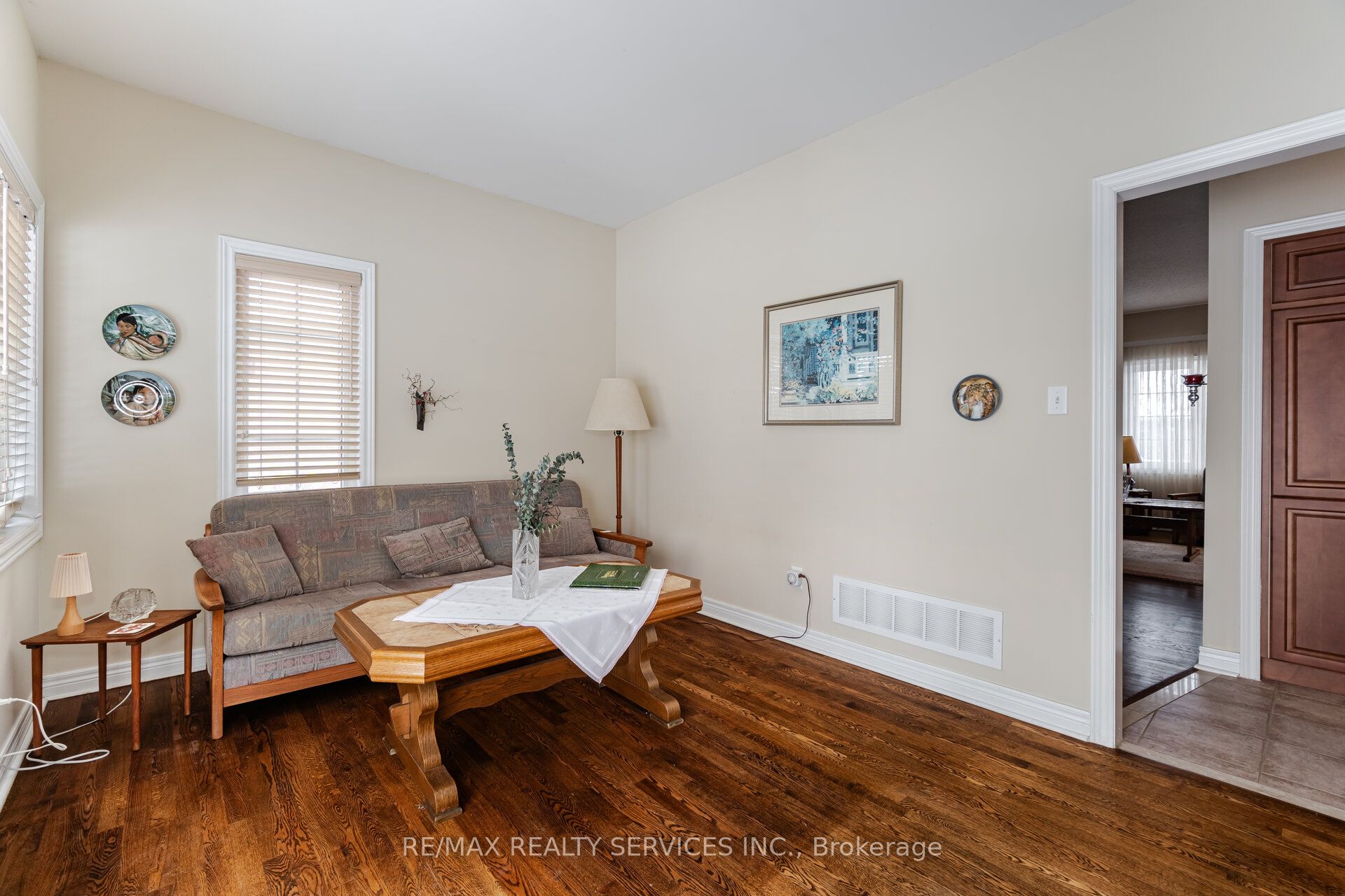 10 Orchard Park Gate Property Photo 15
