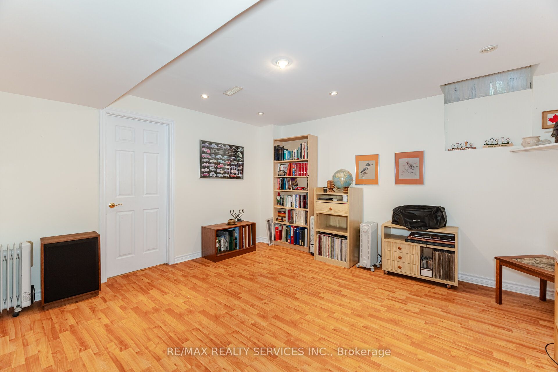 10 Orchard Park Gate Property Photo 35
