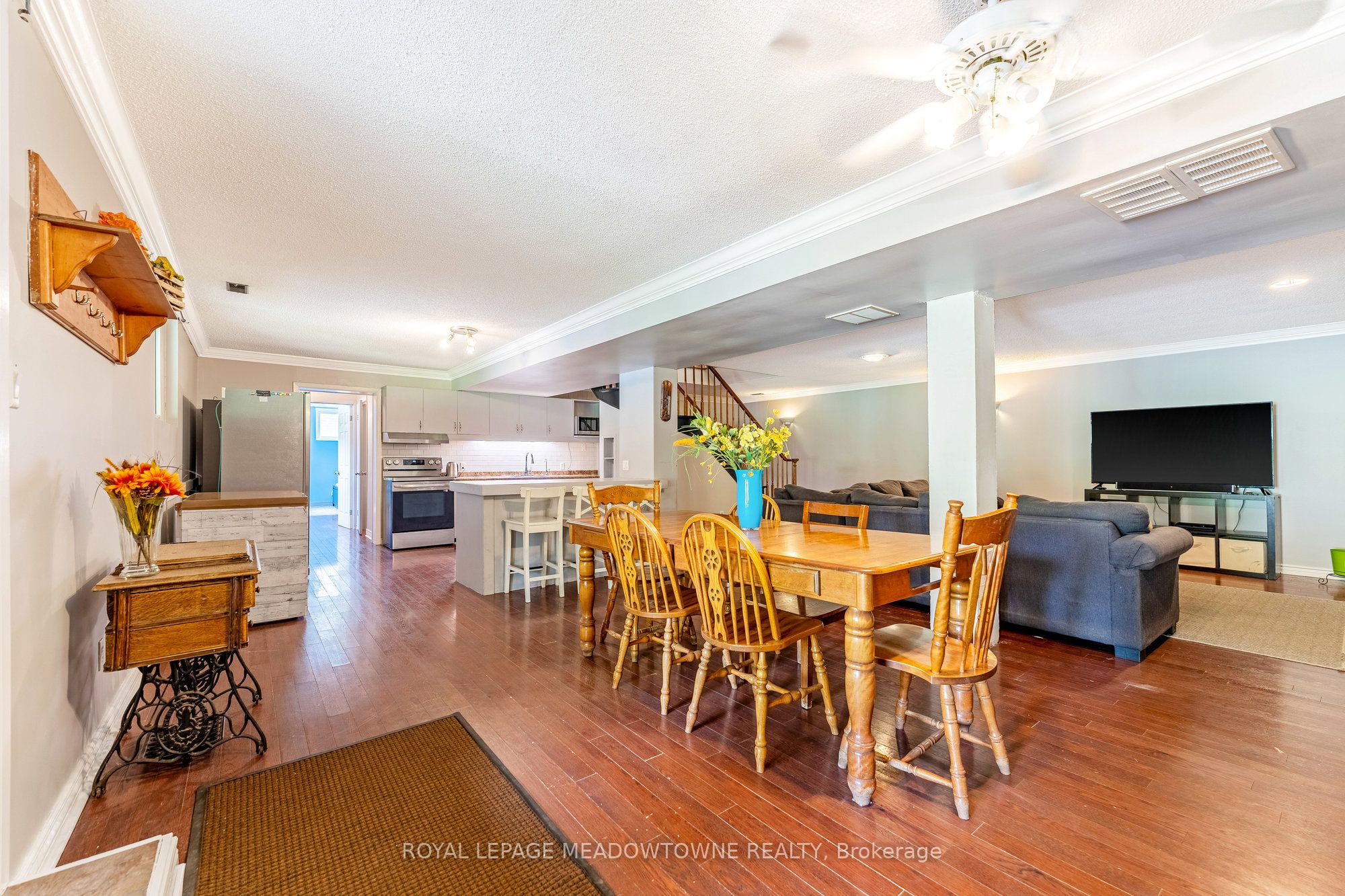 19997 Willoughby Road W Property Photo 32