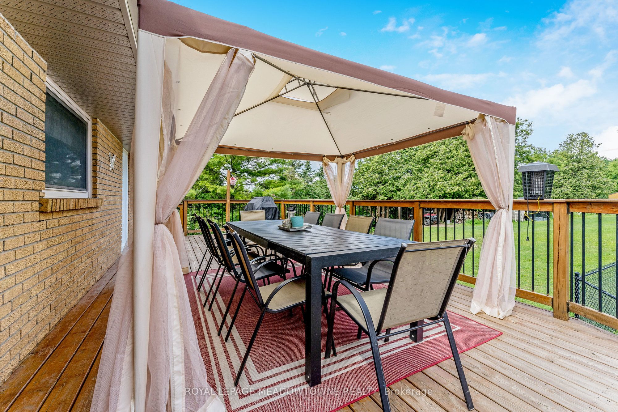 19997 Willoughby Road W Property Photo 44