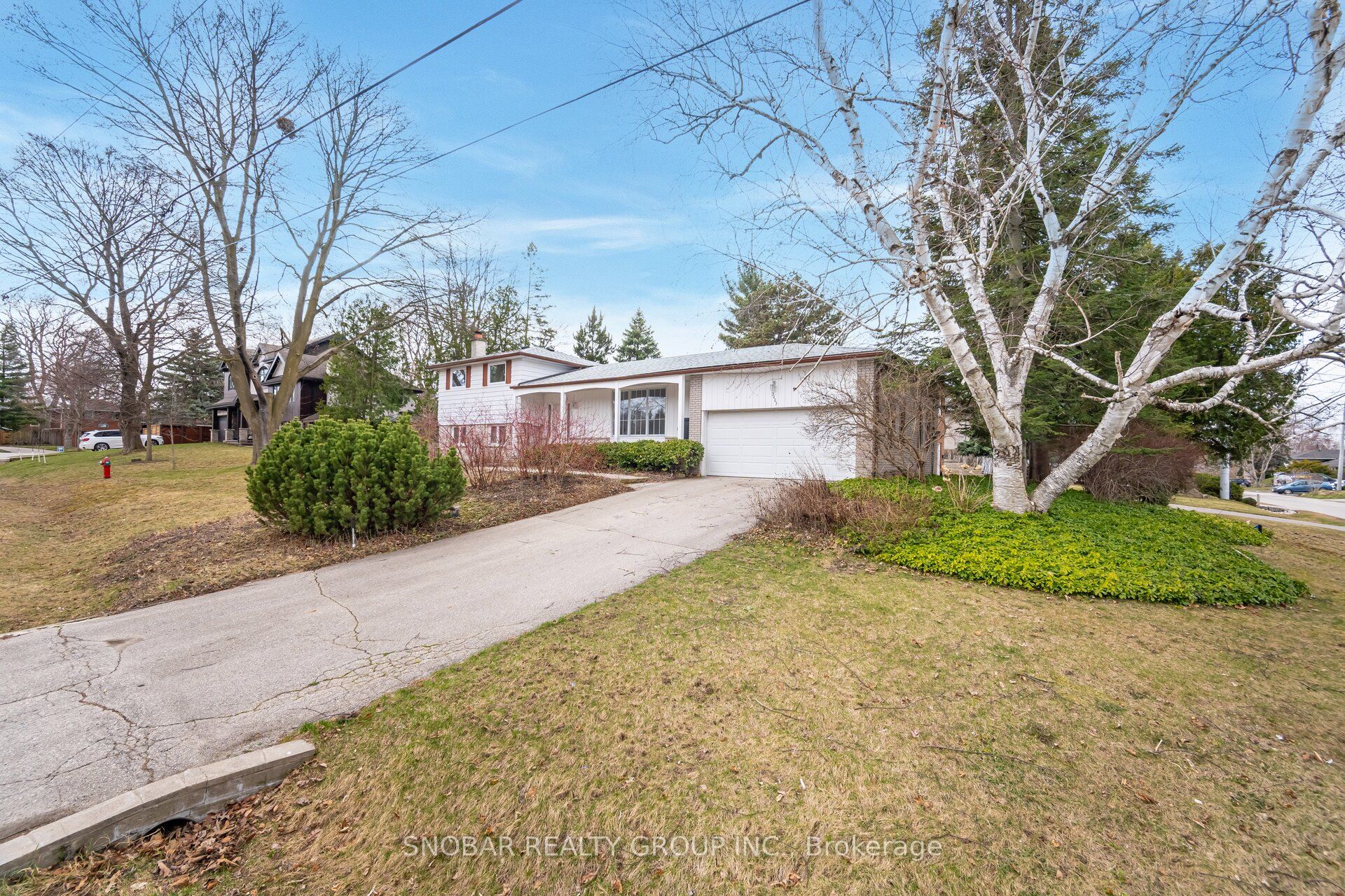 3483 Enniskillen Circle Property Photo 3