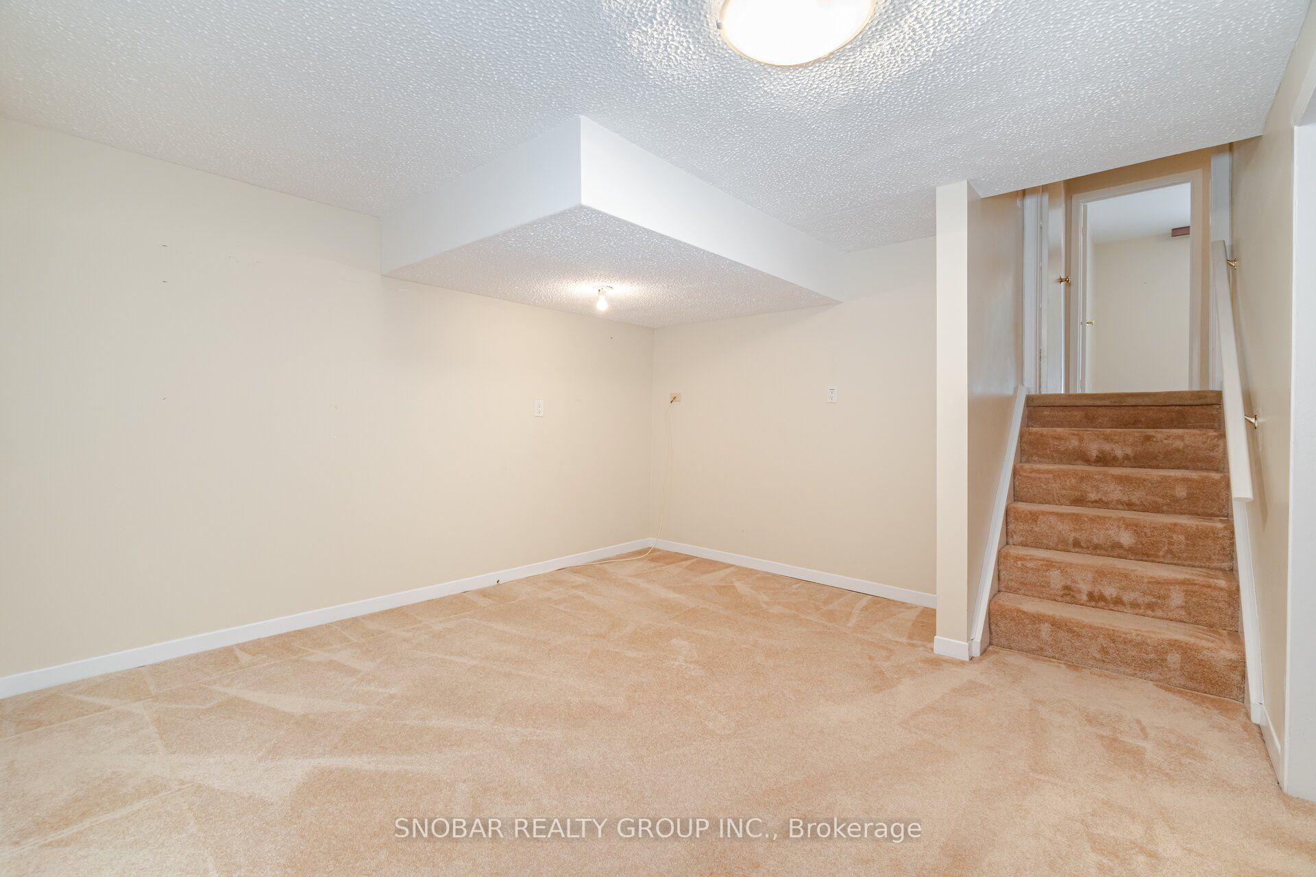 3483 Enniskillen Circle Property Photo 30