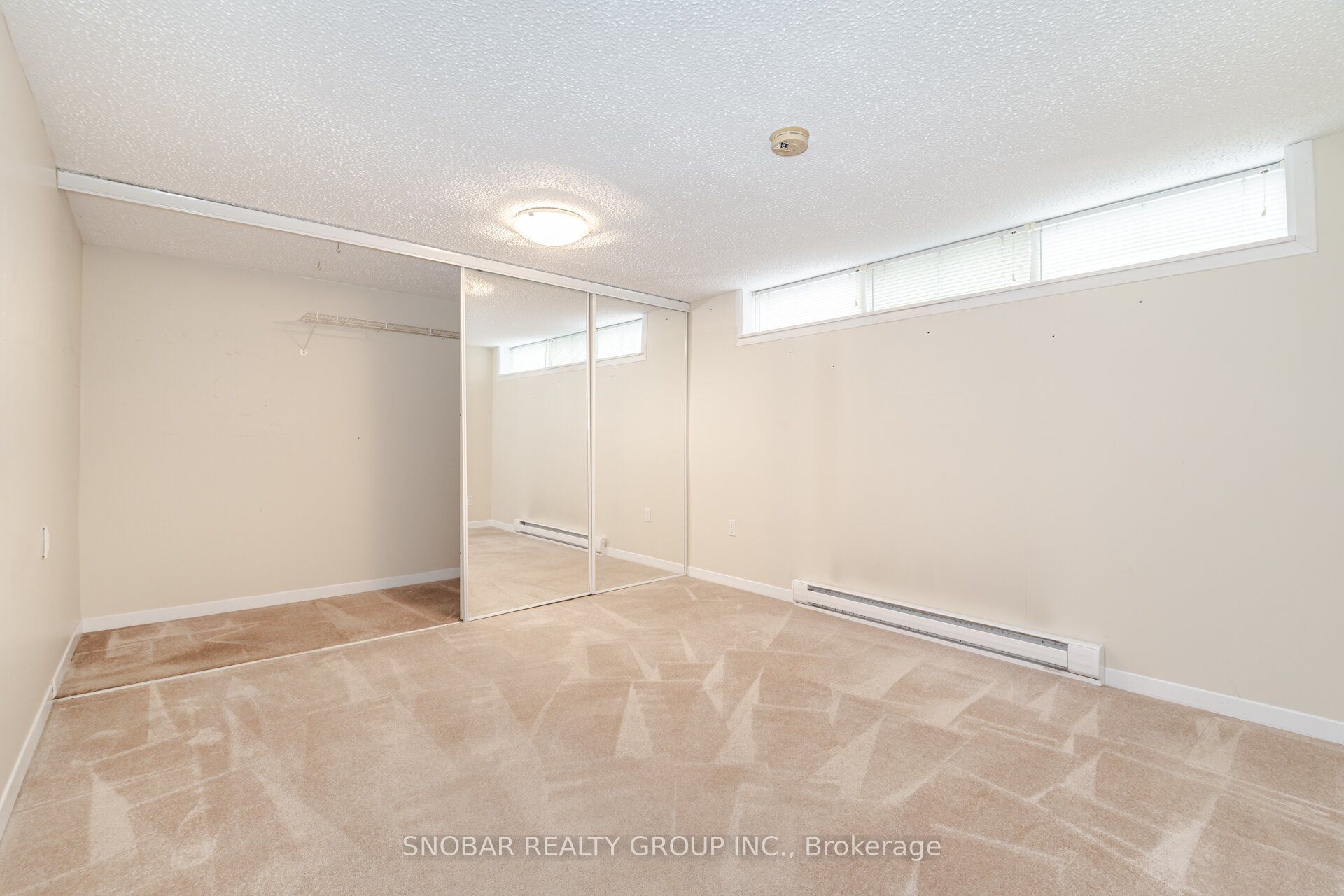 3483 Enniskillen Circle Property Photo 33