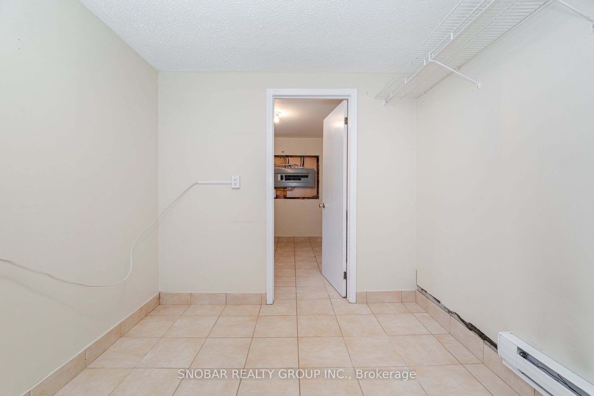 3483 Enniskillen Circle Property Photo 37