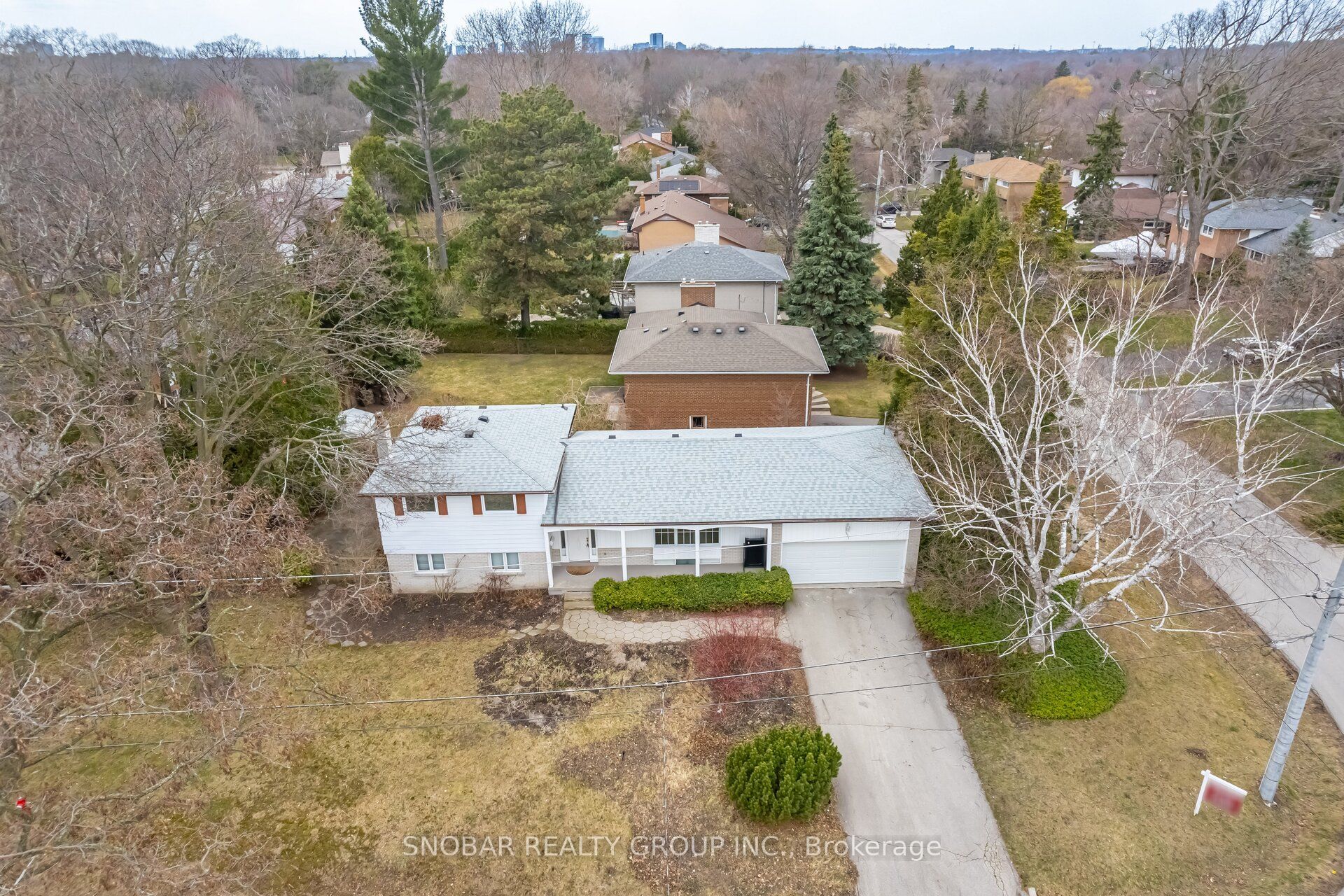 3483 Enniskillen Circle Property Photo 45