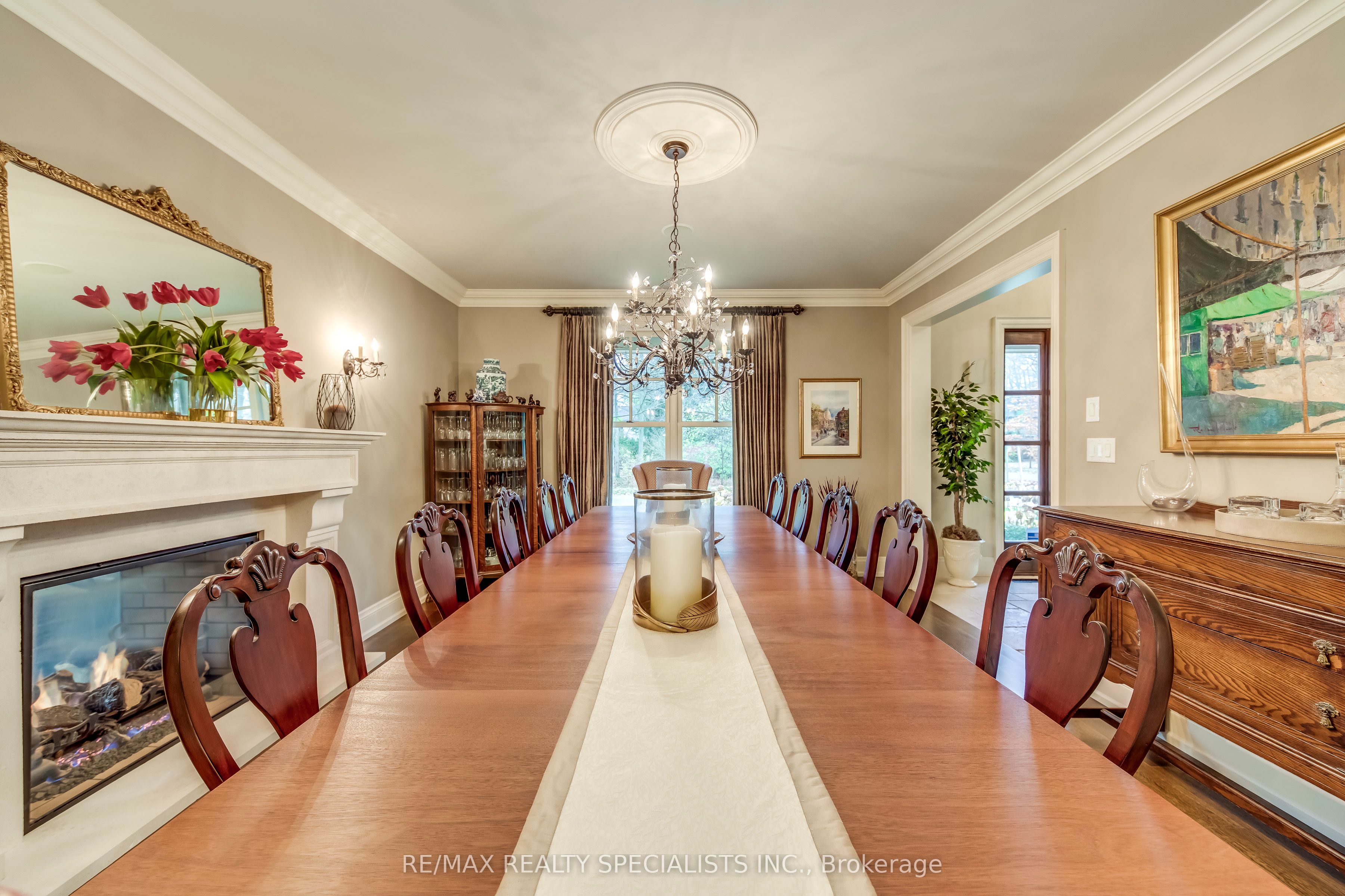 1199 Whiteoaks Avenue Property Photo 8