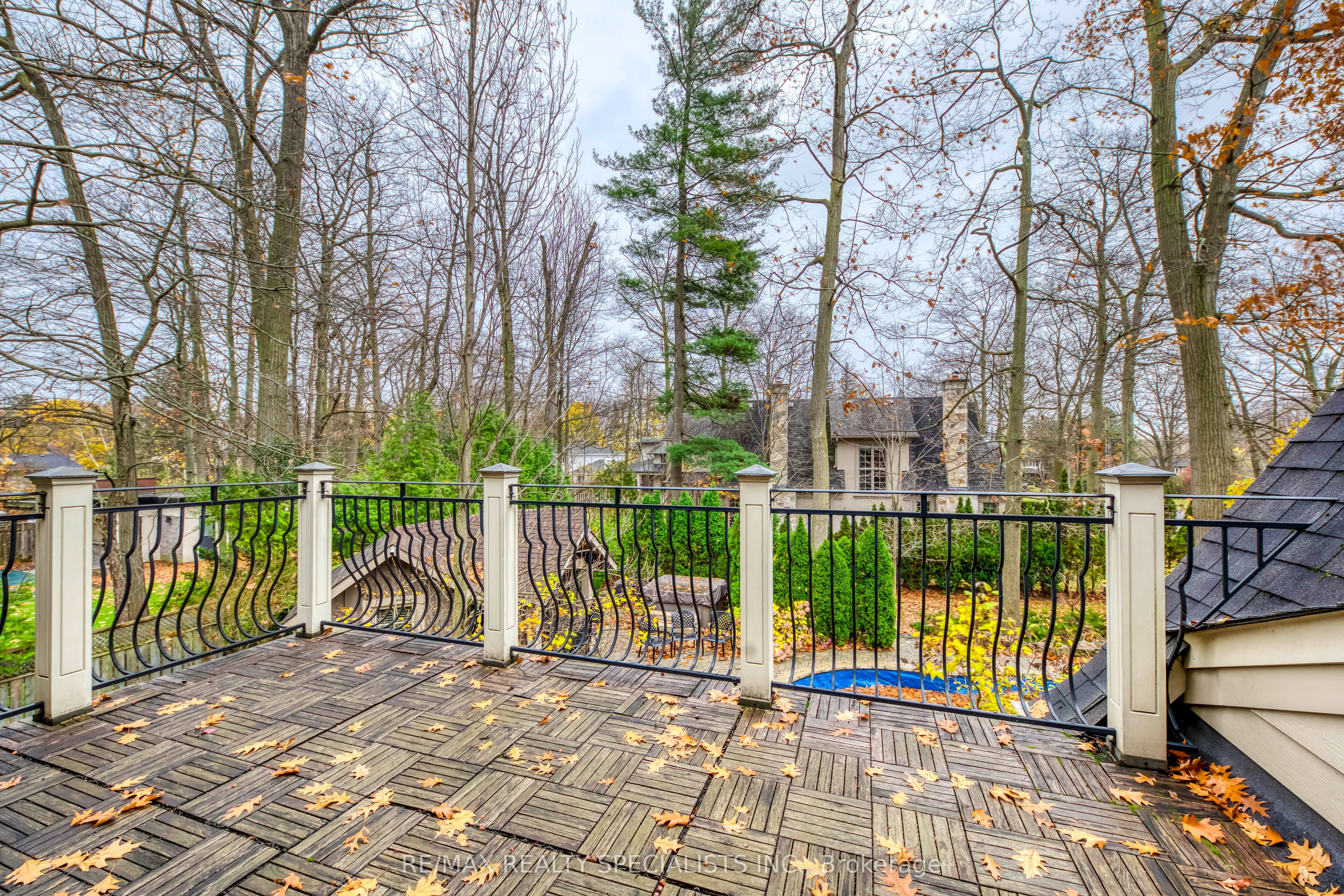1199 Whiteoaks Avenue Property Photo 24