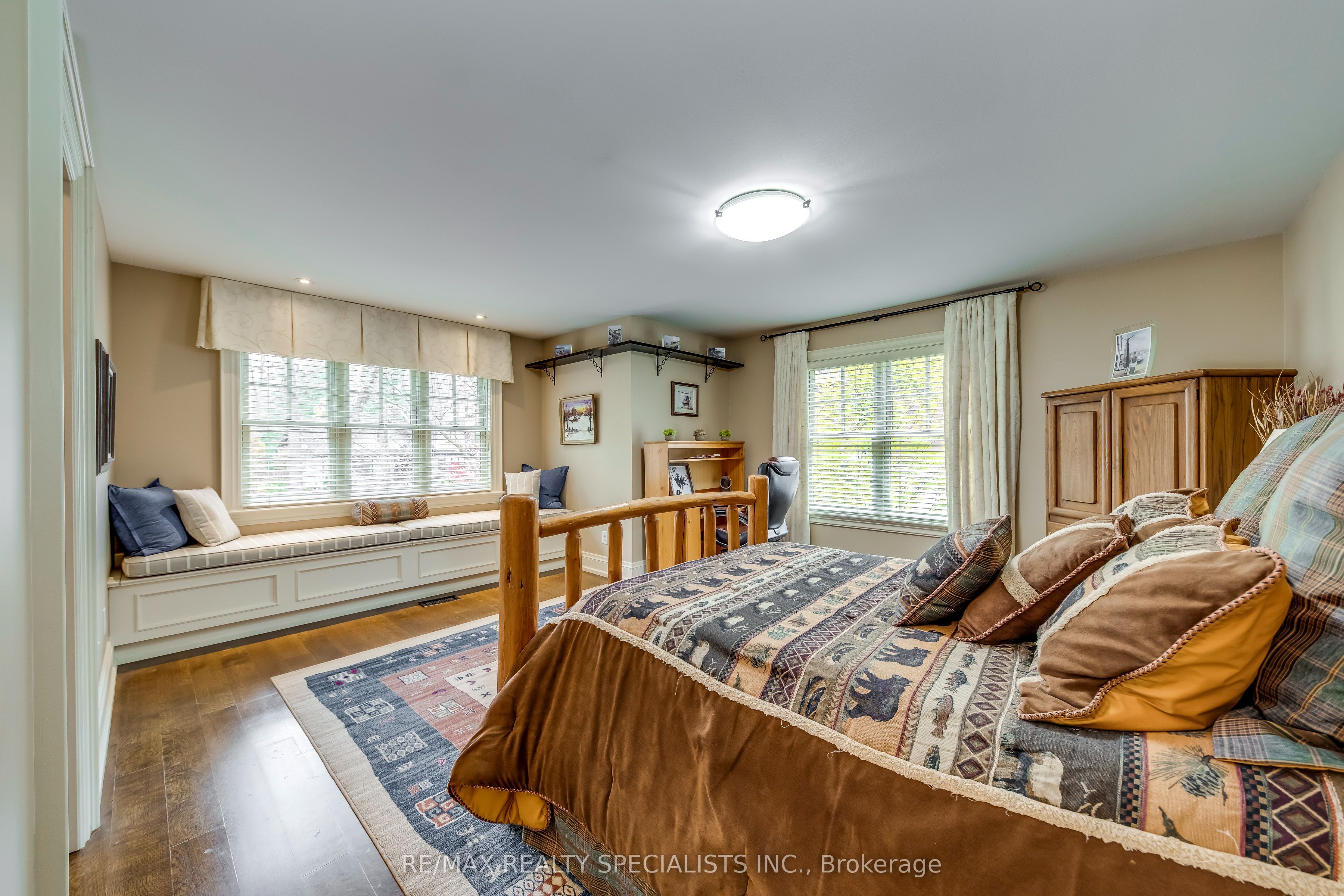 1199 Whiteoaks Avenue Property Photo 30