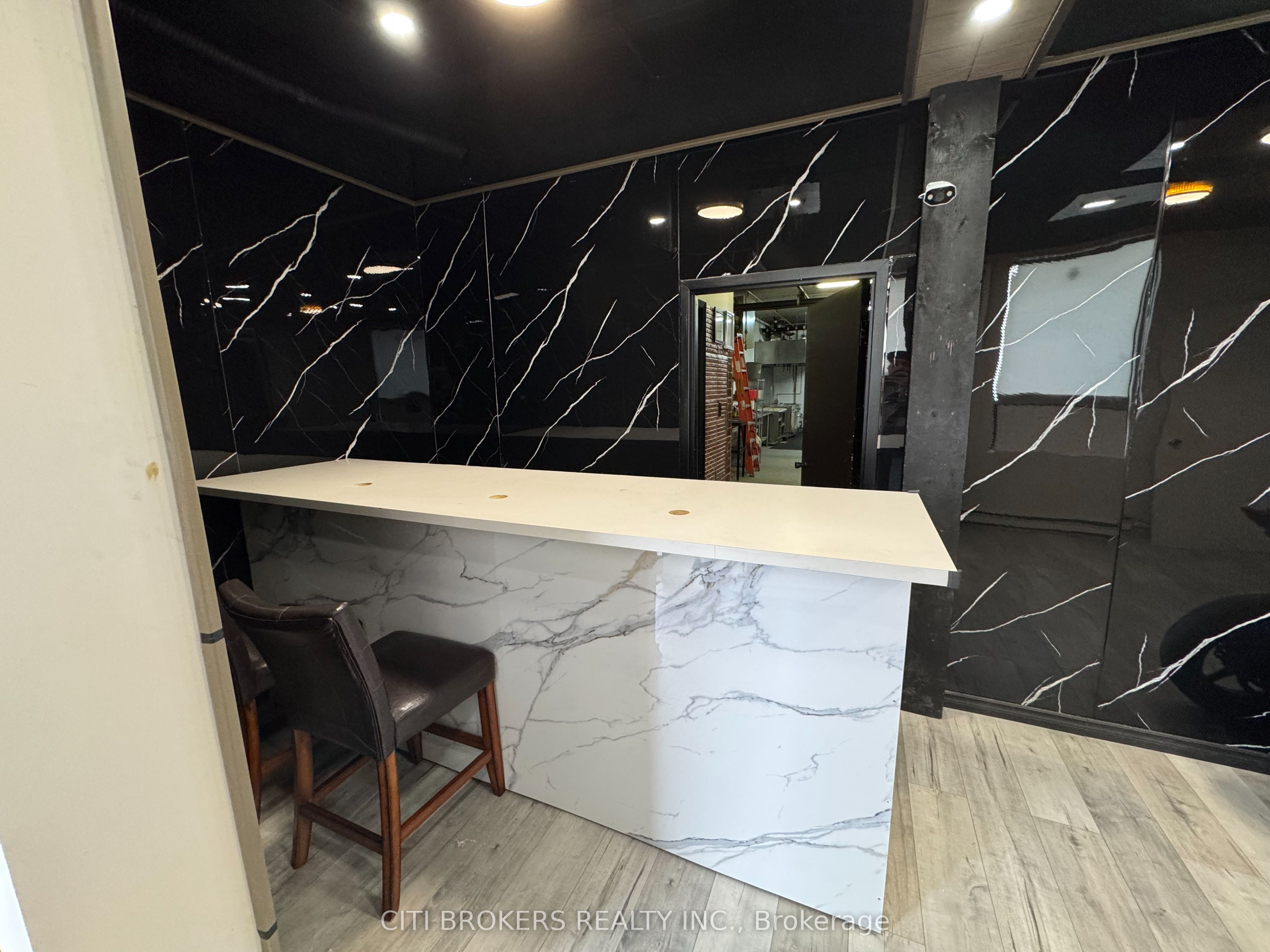 50 Steeles Ave Property Photo 7