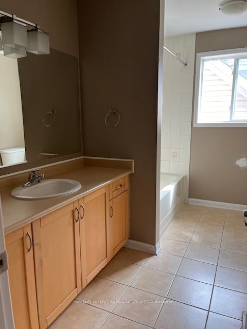 912 Bennett Boulevard Property Photo 9