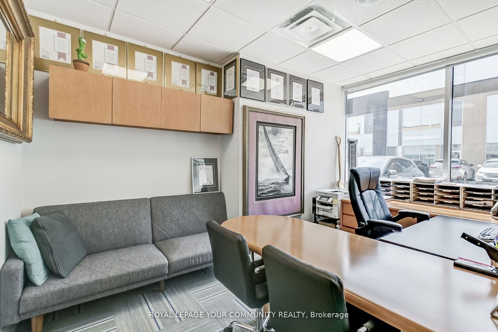 #6 & 7 - 1185 Queensway Property Photo 30