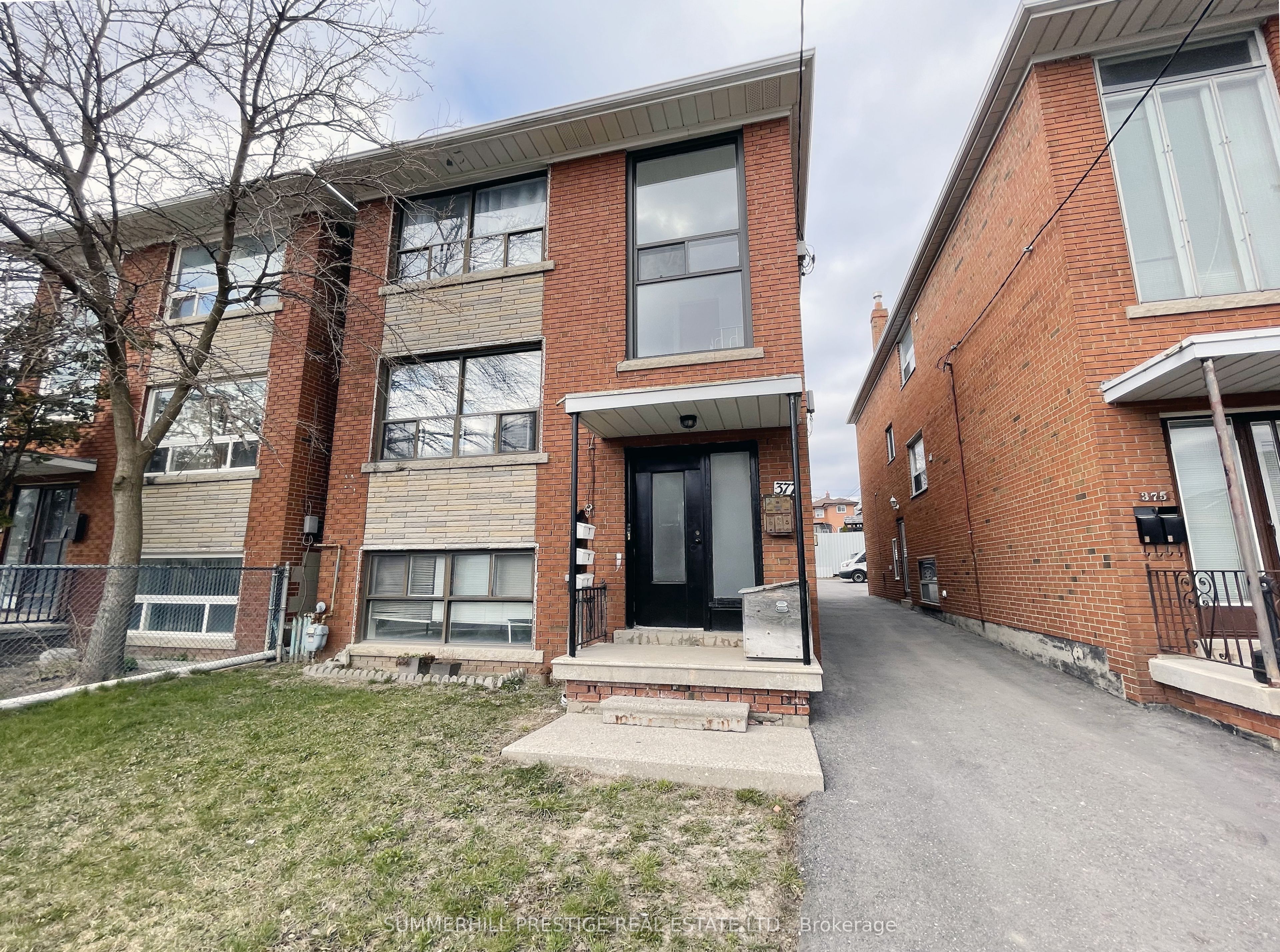 377 Caledonia Road Property Photo 1