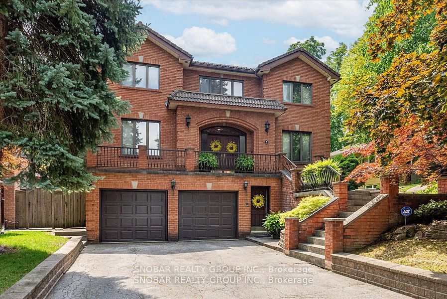 5 Weston Wood Road Property Photo 1