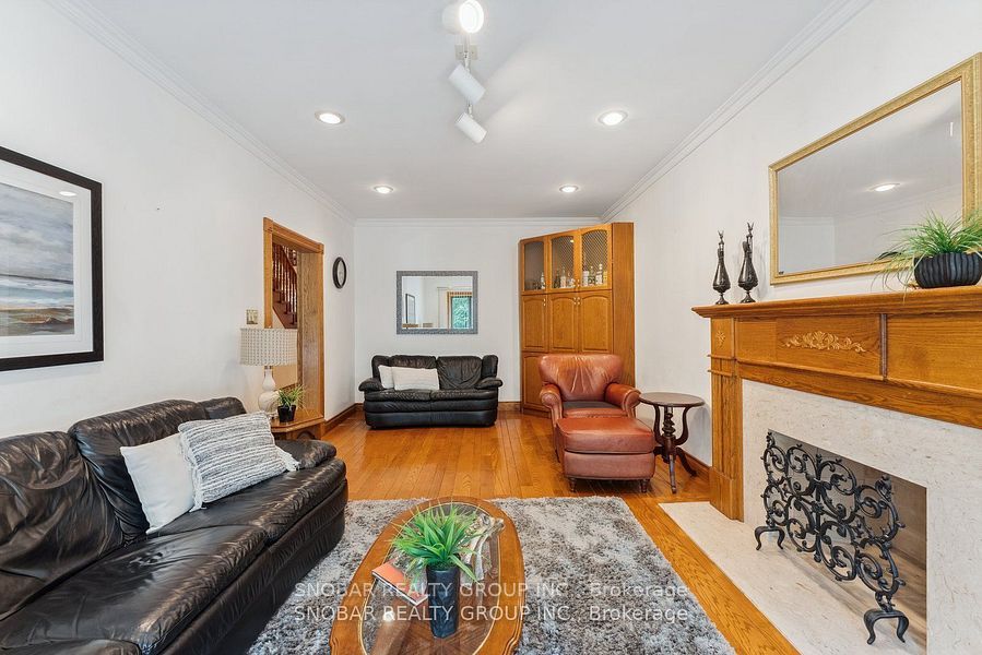 5 Weston Wood Road Property Photo 10