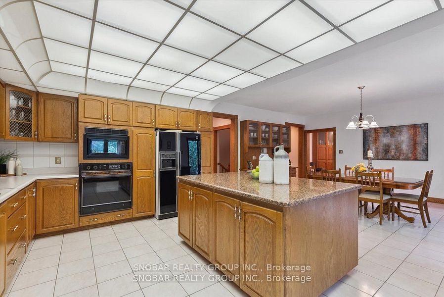 5 Weston Wood Road Property Photo 15
