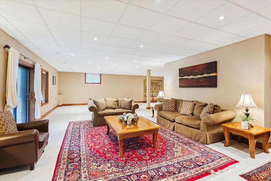 5 Weston Wood Road Property Photo 30