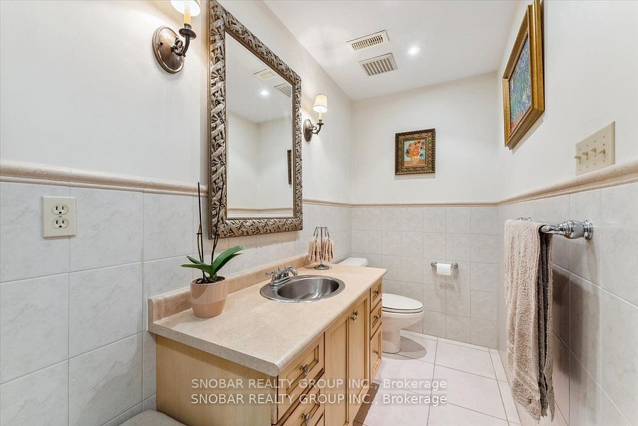 5 Weston Wood Road Property Photo 32