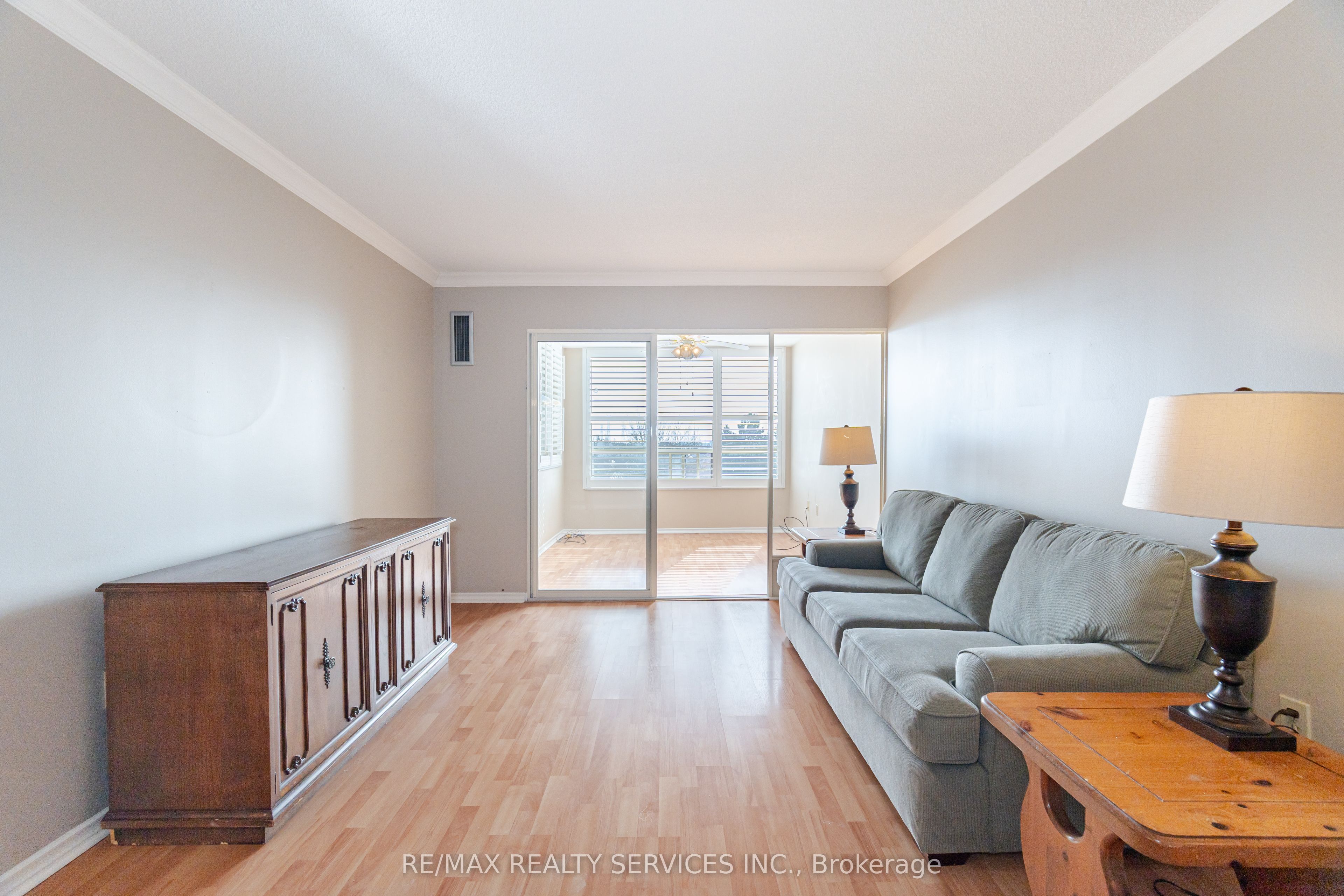 20 Cherrytree Drive 411 Property Photo 10