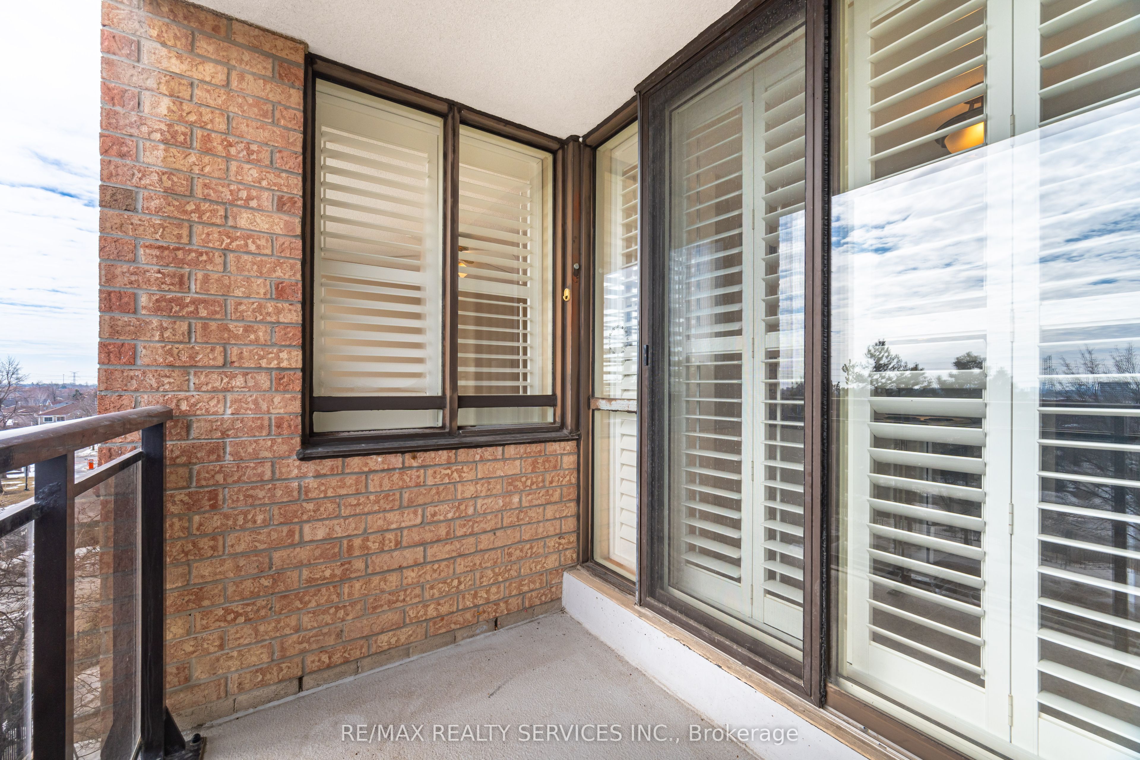 20 Cherrytree Drive 411 Property Photo 31
