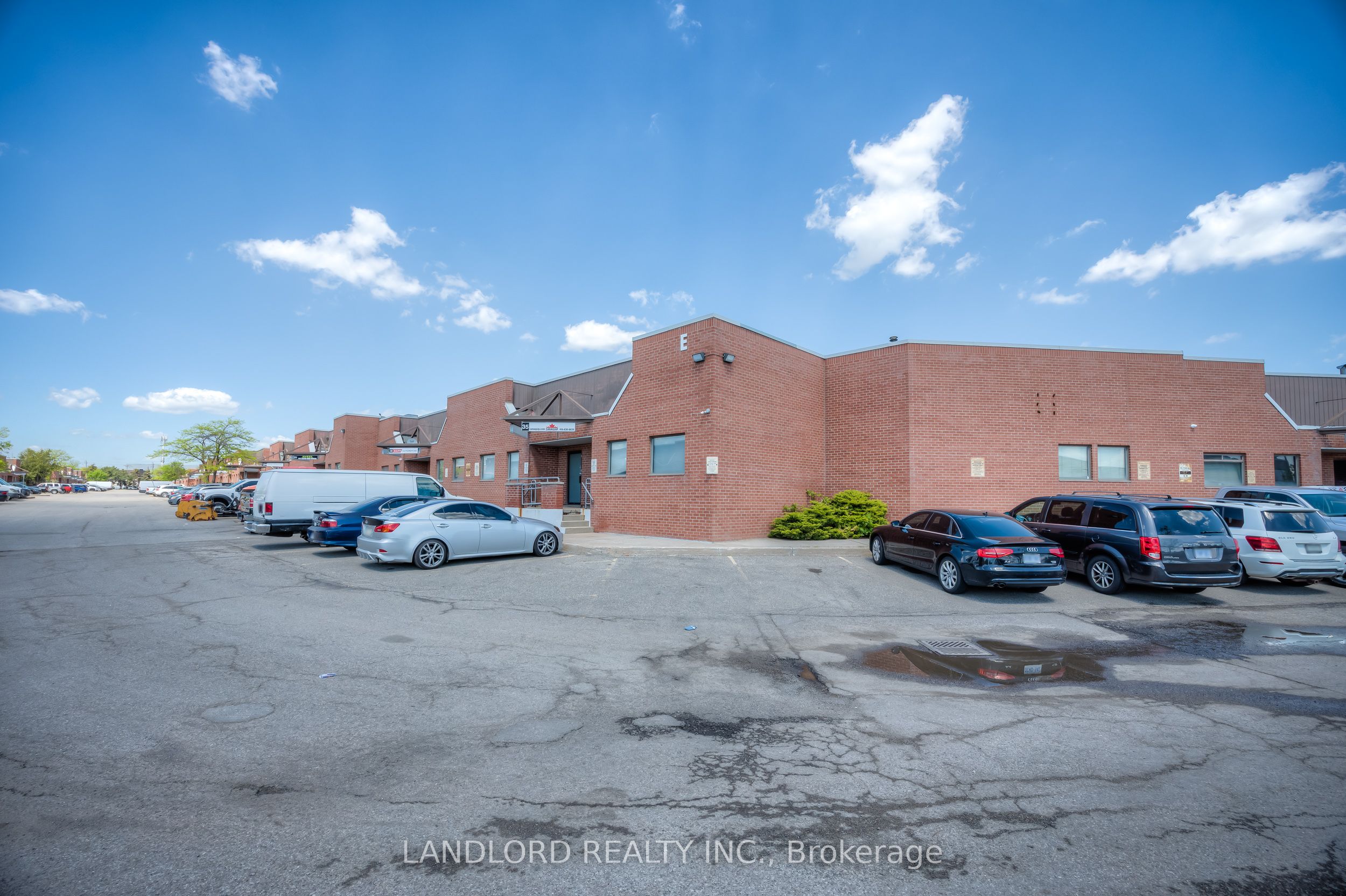 #34 & 35 - 175 Toryork Drive Property Photo 1