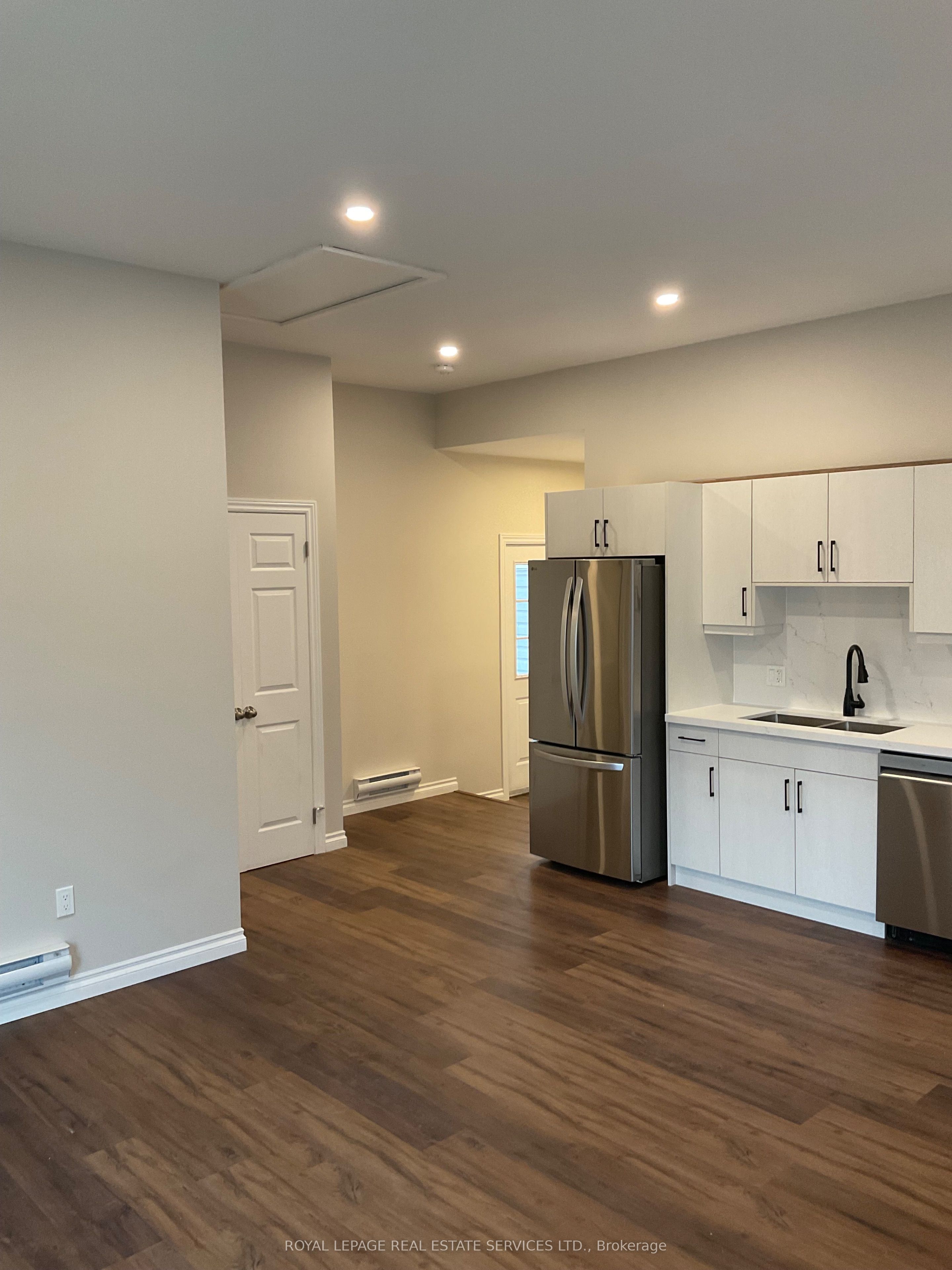 936 Hazel Street Property Photo 3