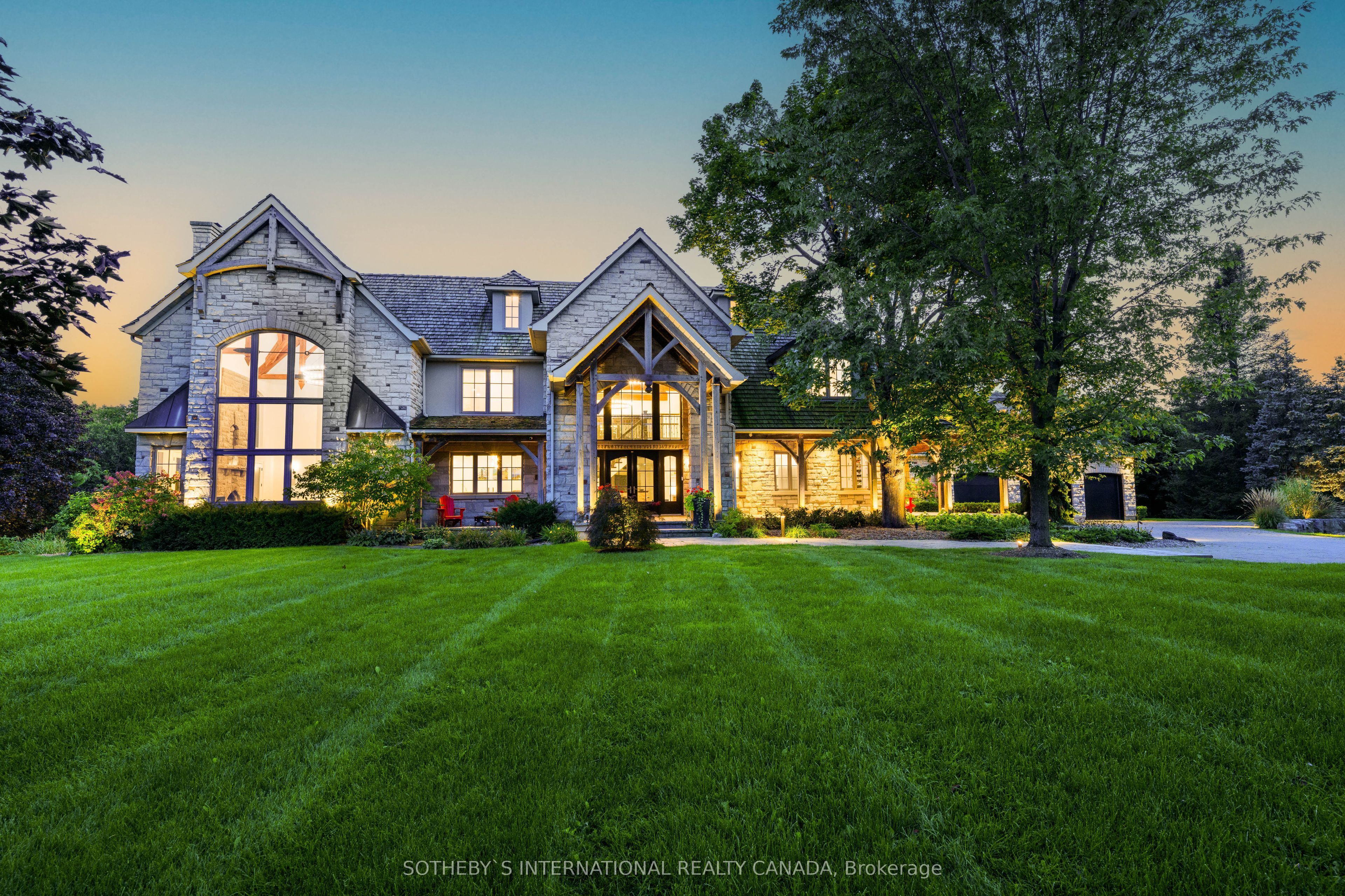 2376 8 Sideroad N/a Property Photo 1