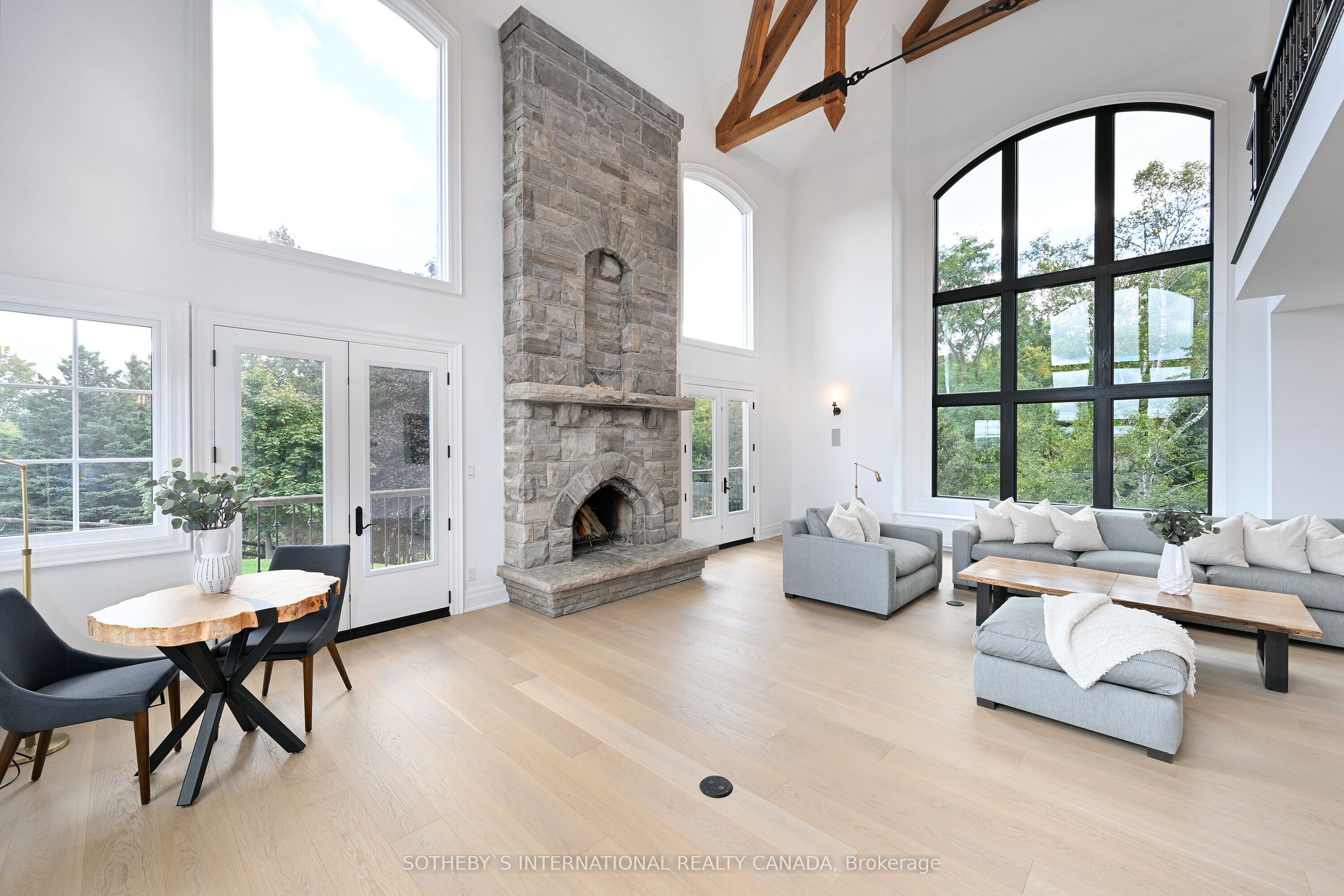 2376 8 Sideroad N/a Property Photo 11