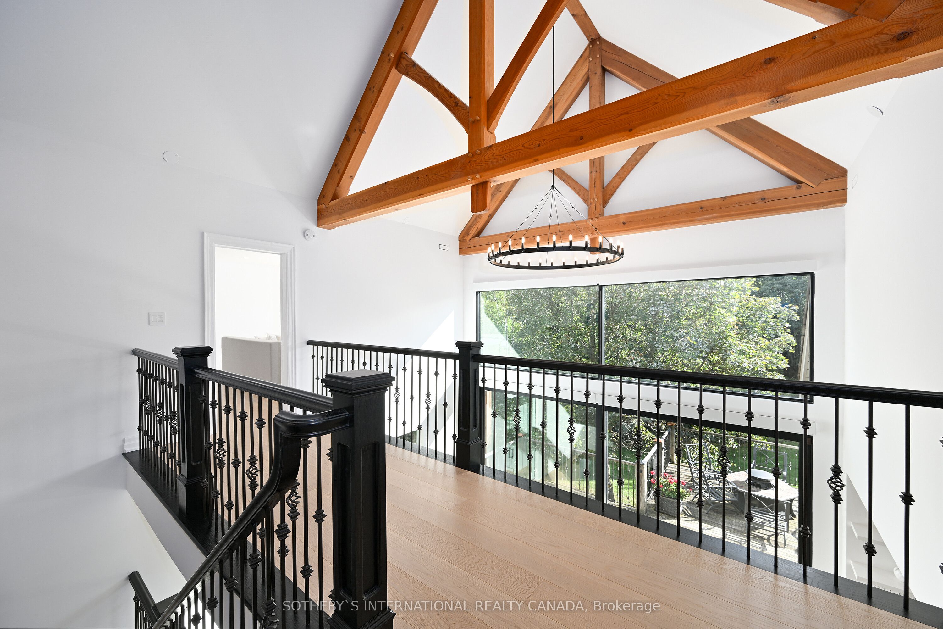 2376 8 Sideroad N/a Property Photo 18