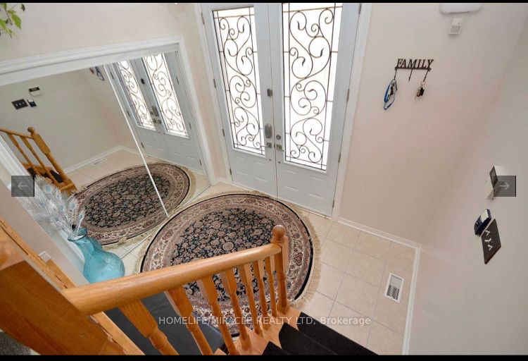 126 Edenbrook Hill Drive Property Photo 7