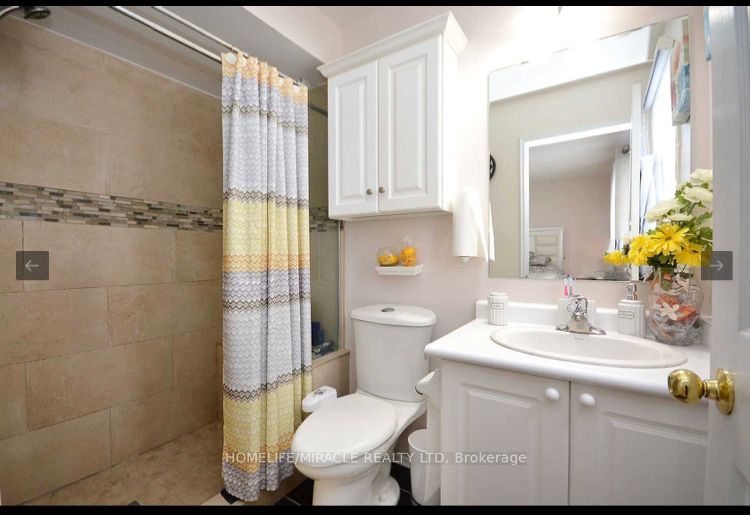 126 Edenbrook Hill Drive Property Photo 15