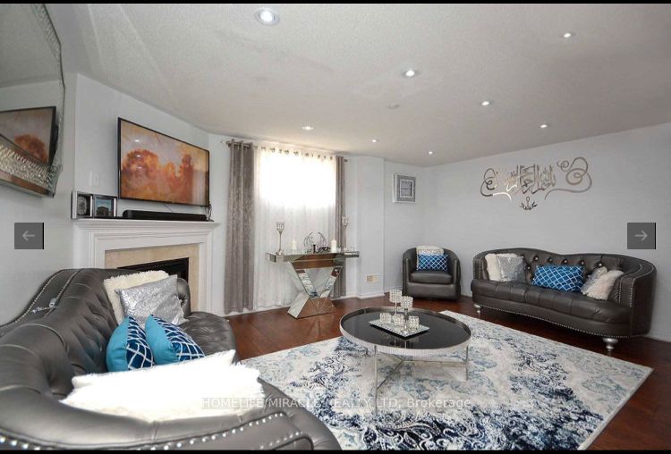 126 Edenbrook Hill Drive Property Photo 21