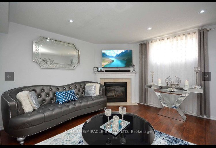 126 Edenbrook Hill Drive Property Photo 22