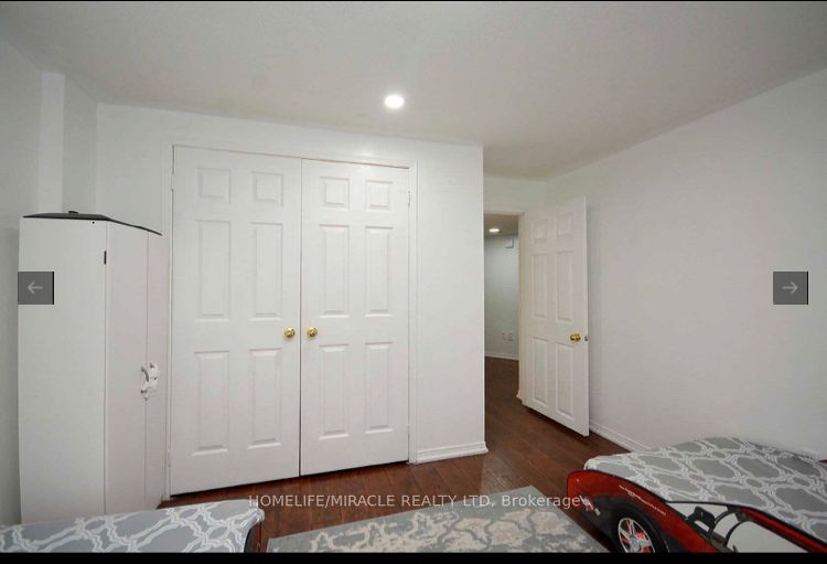 126 Edenbrook Hill Drive Property Photo 27