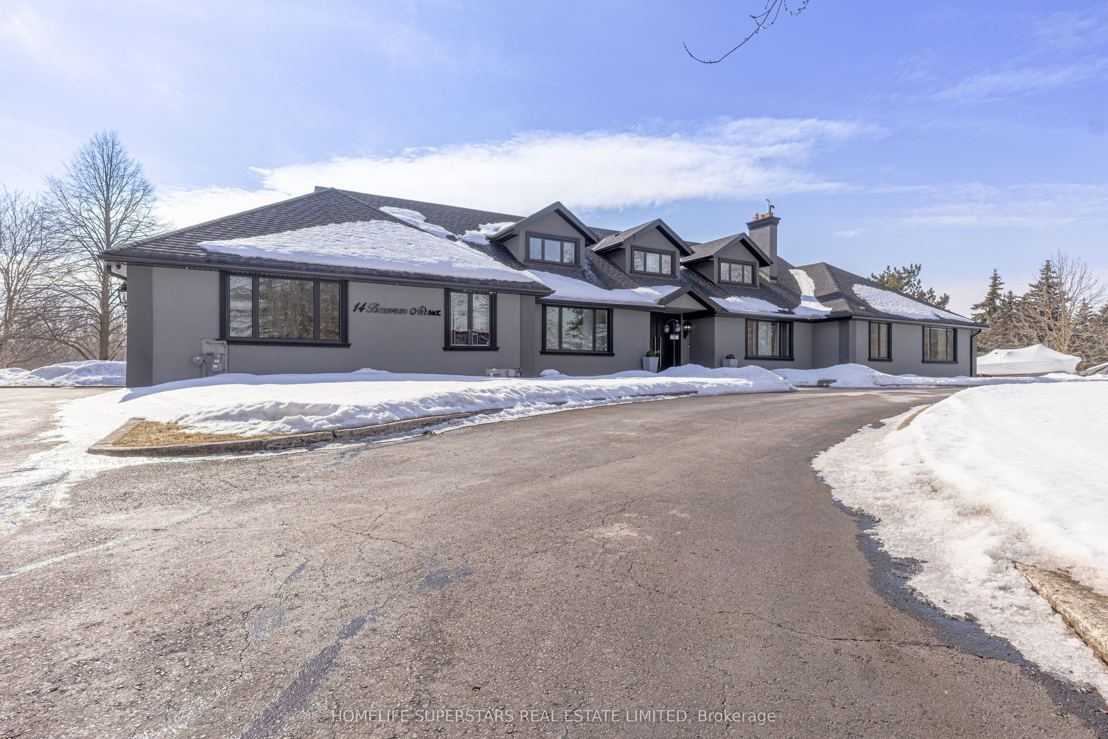 14 Bowman Avenue Property Photo 1