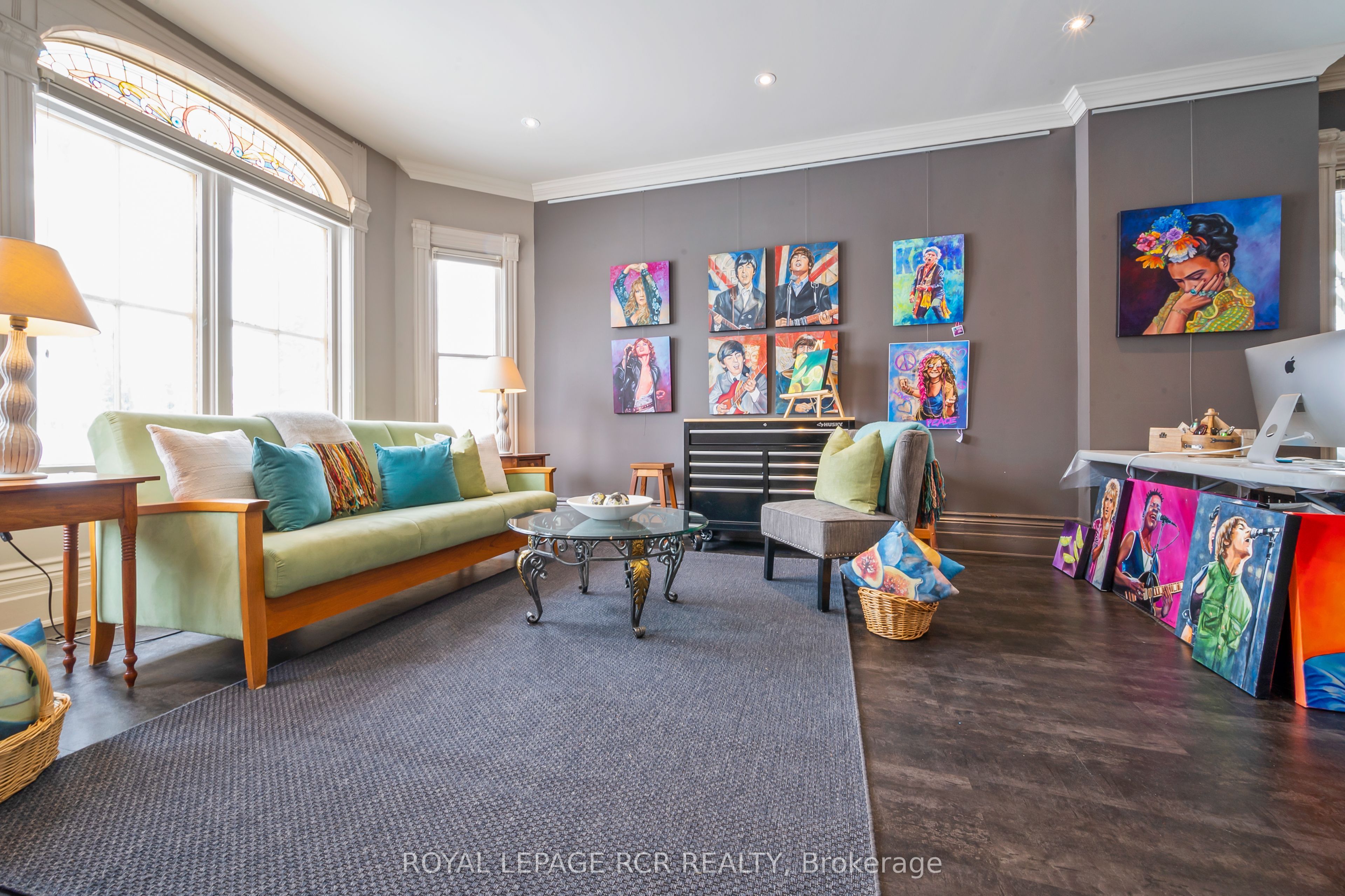 7 Zina St Property Photo 3