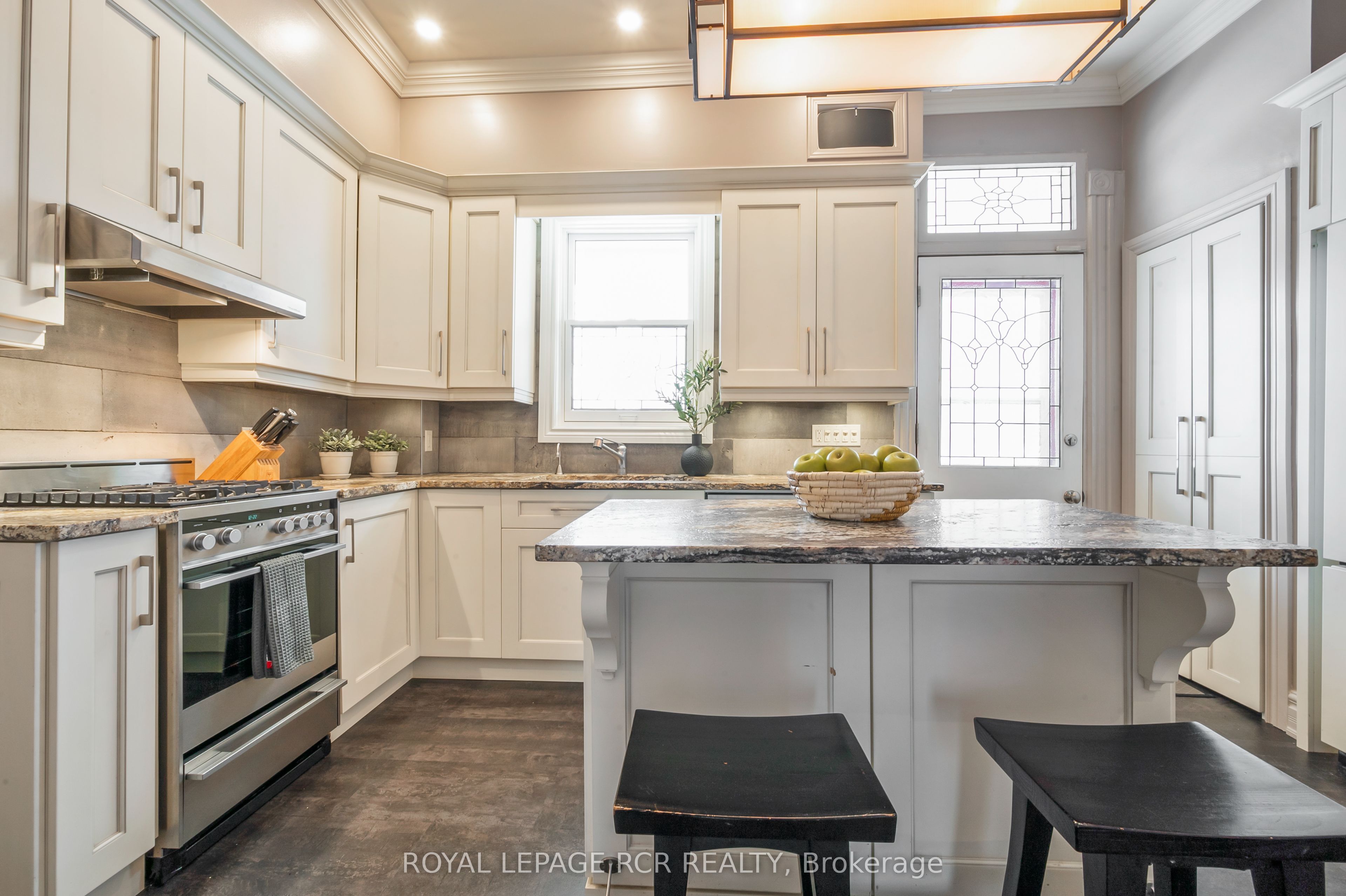 7 Zina Street Property Photo 15