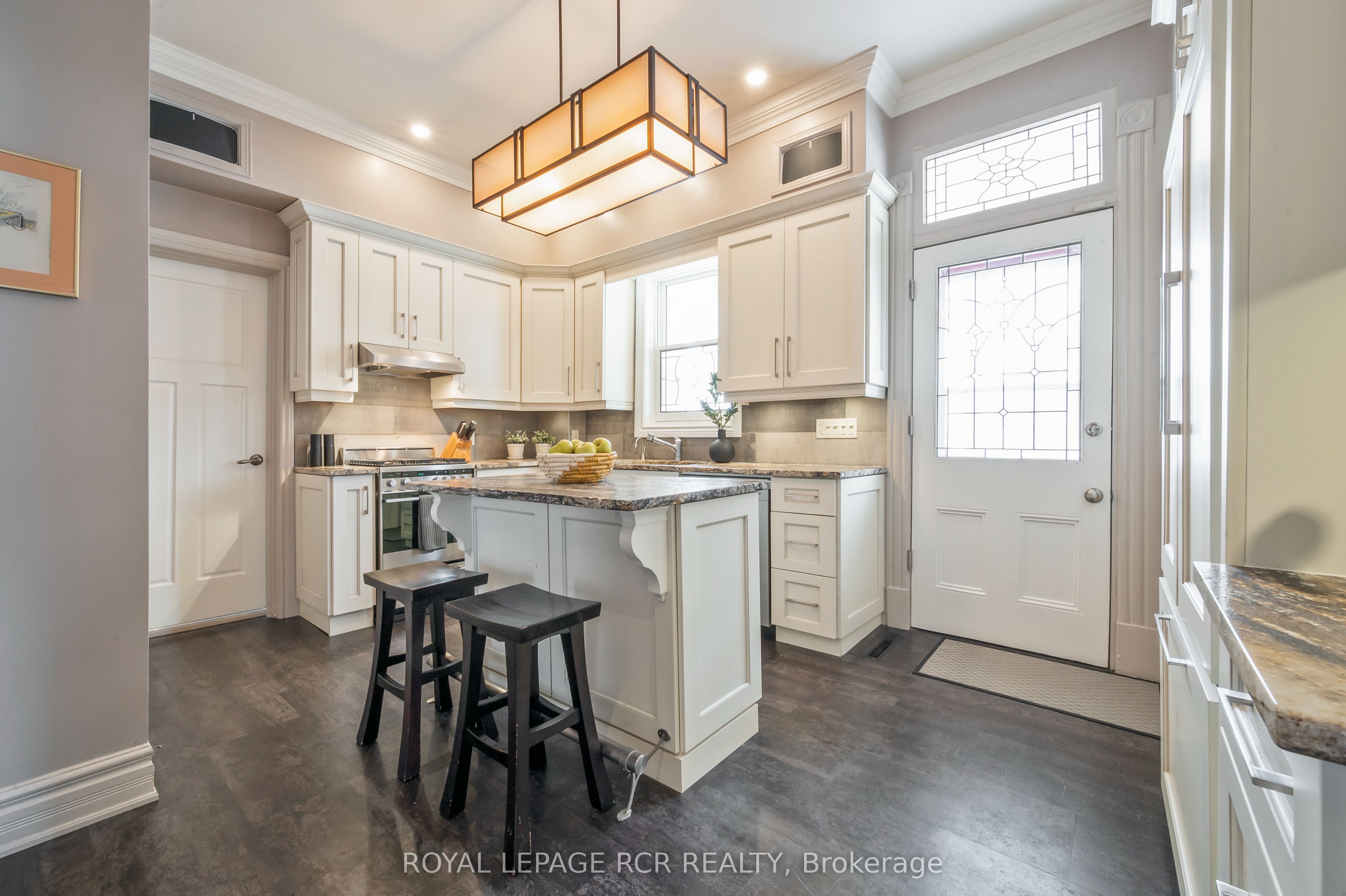 7 Zina Street Property Photo 16