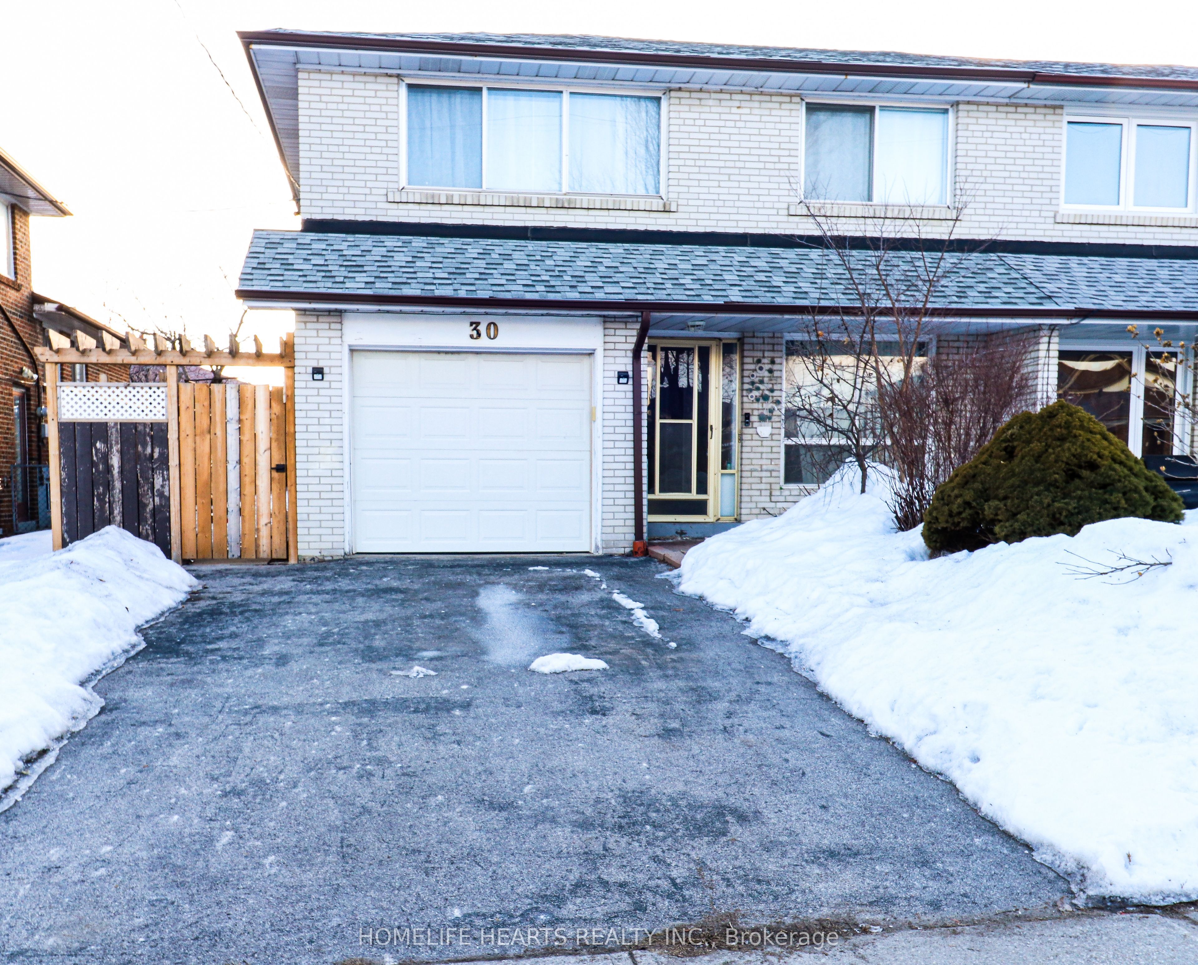 30 Peterson Drive Property Photo 1