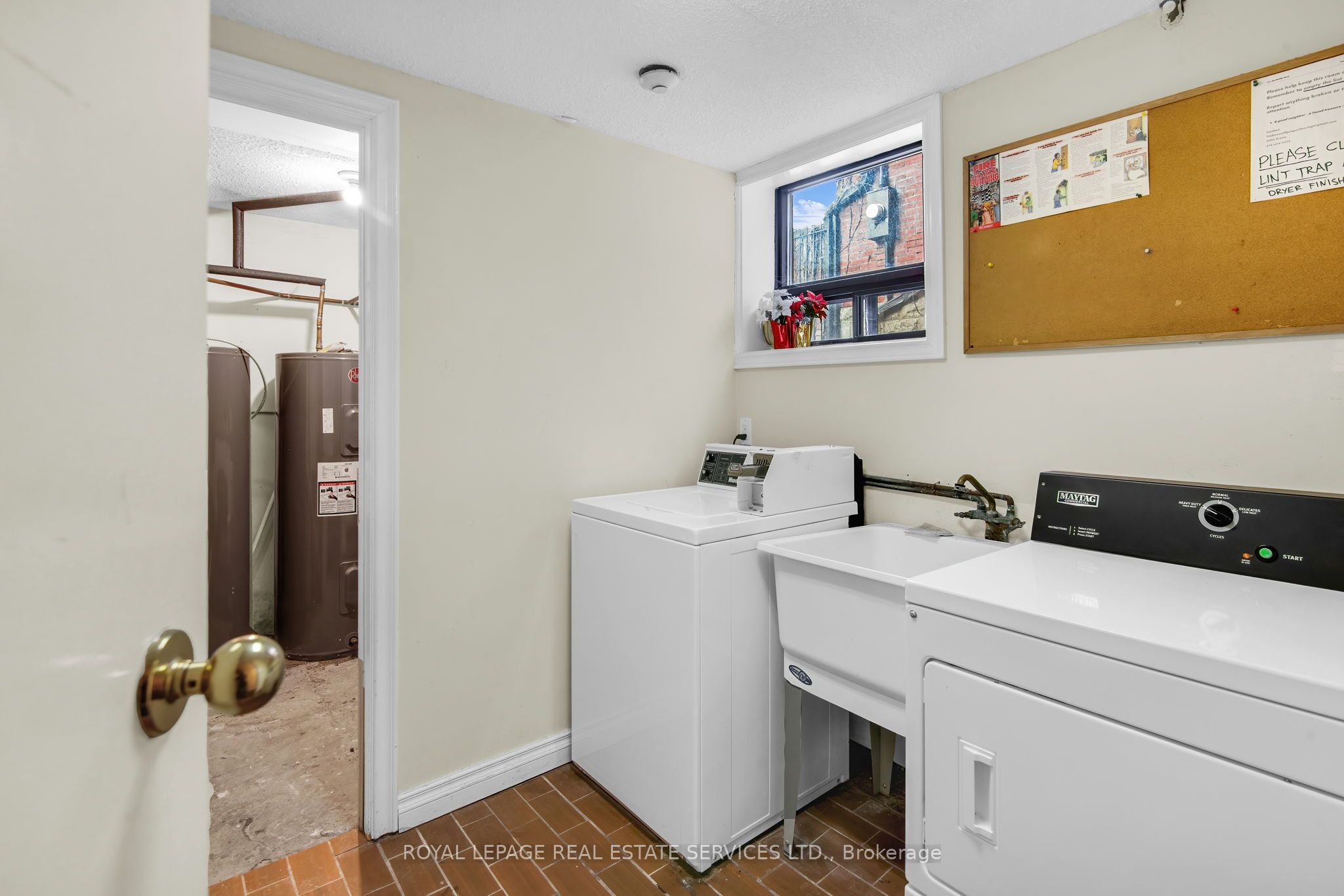5 Northcliffe Boulevard Property Photo 15