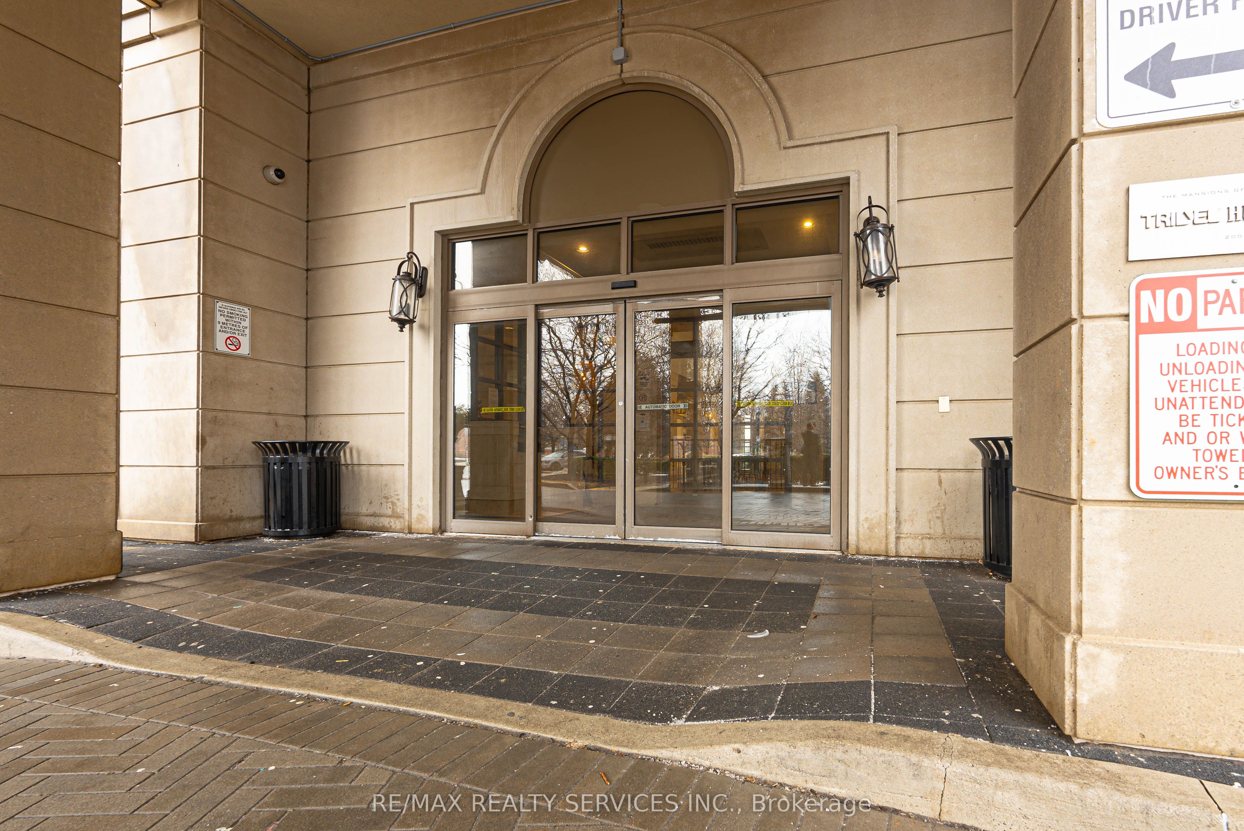 #1620 - 700 Humberwood Boulevard Property Photo 4