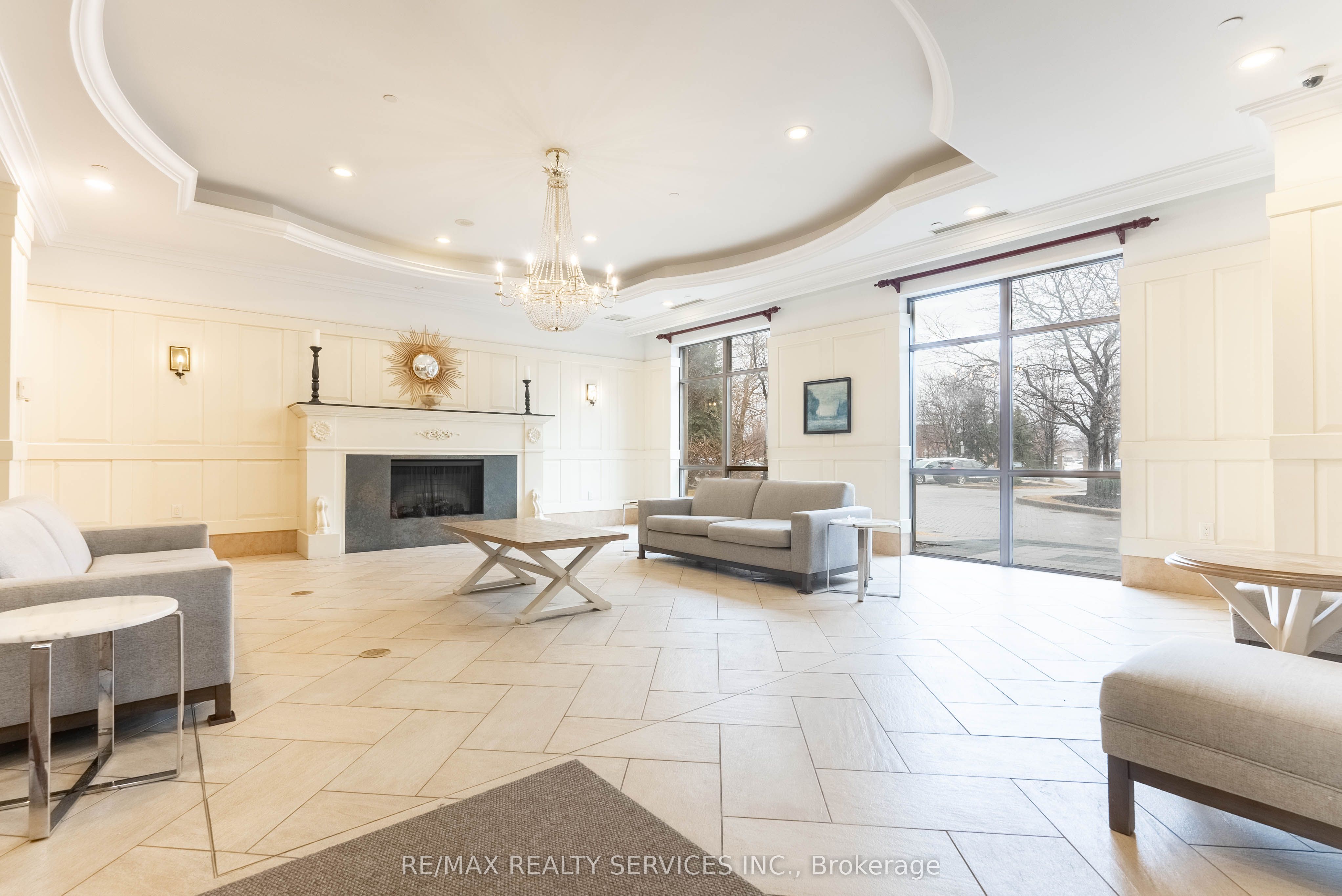 #1620 - 700 Humberwood Boulevard Property Photo 5
