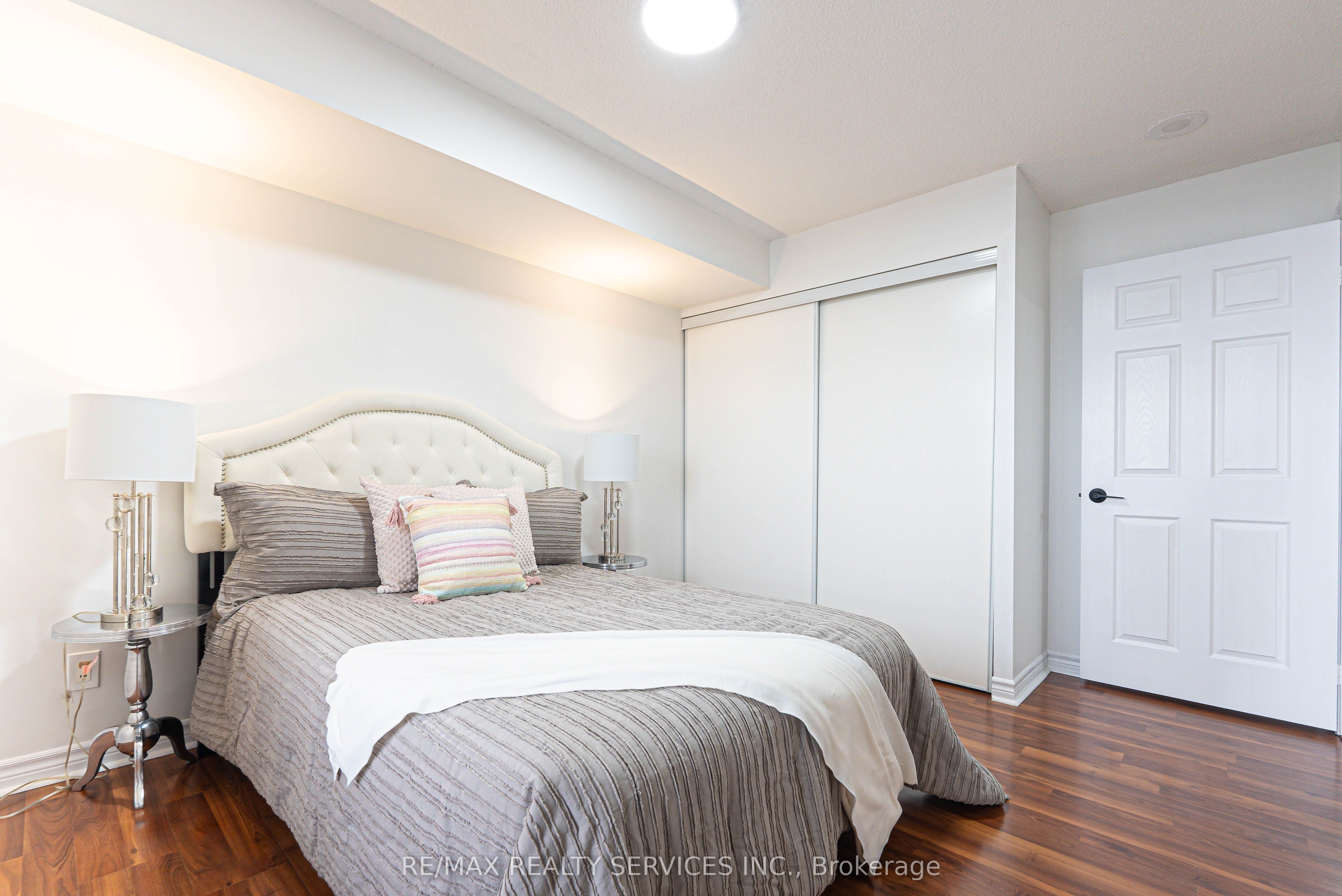 #1620 - 700 Humberwood Boulevard Property Photo 27
