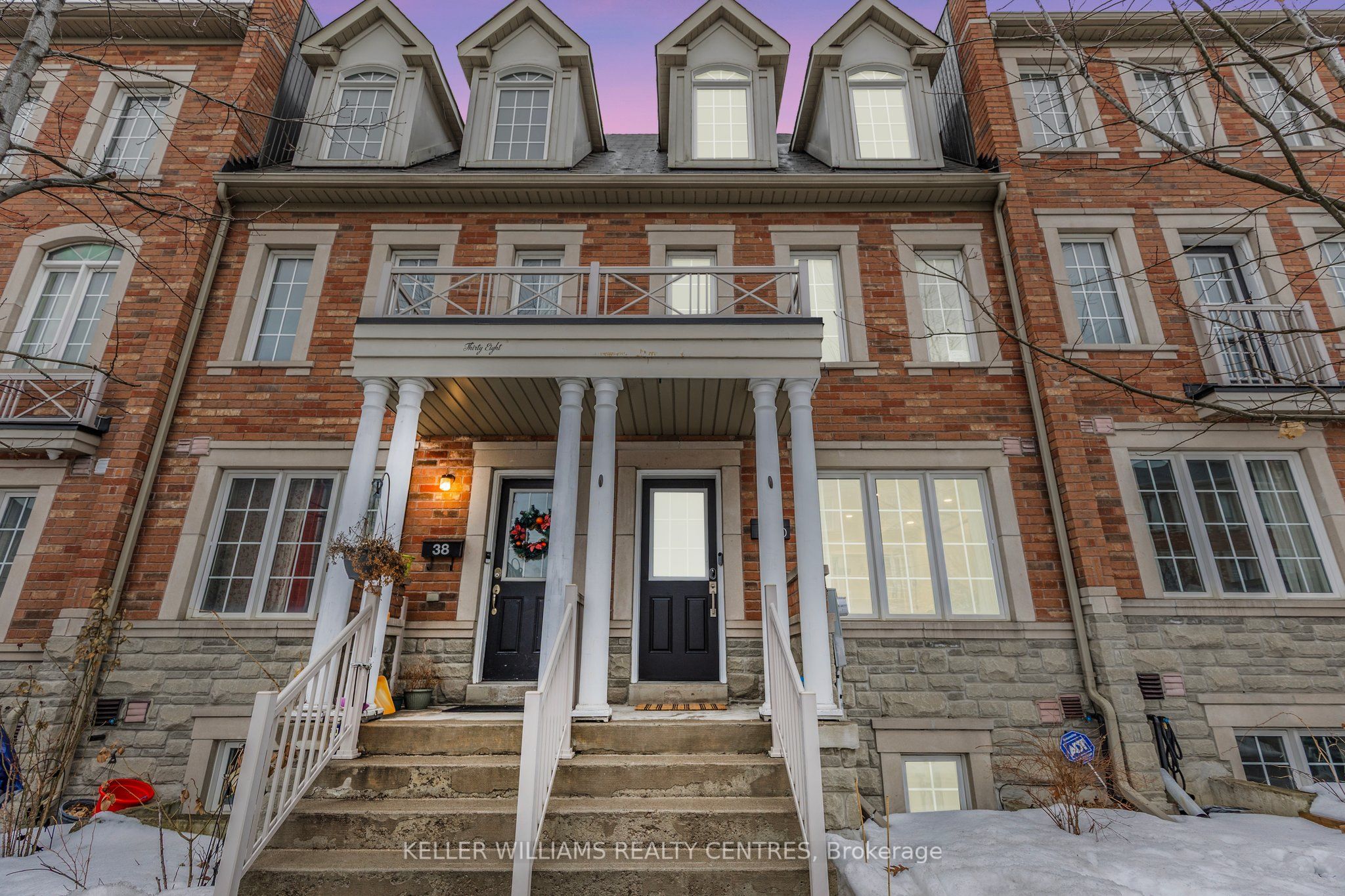 40 Odoardo Di Santo Circle Property Photo 1